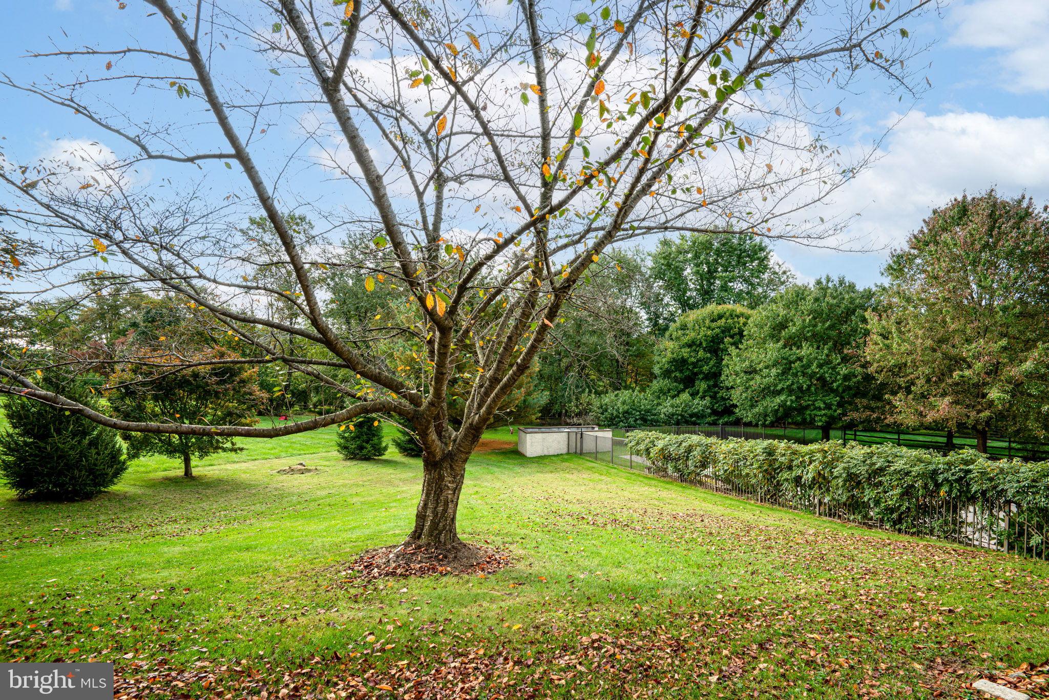 KEMBLESVILLE WEST - Residential