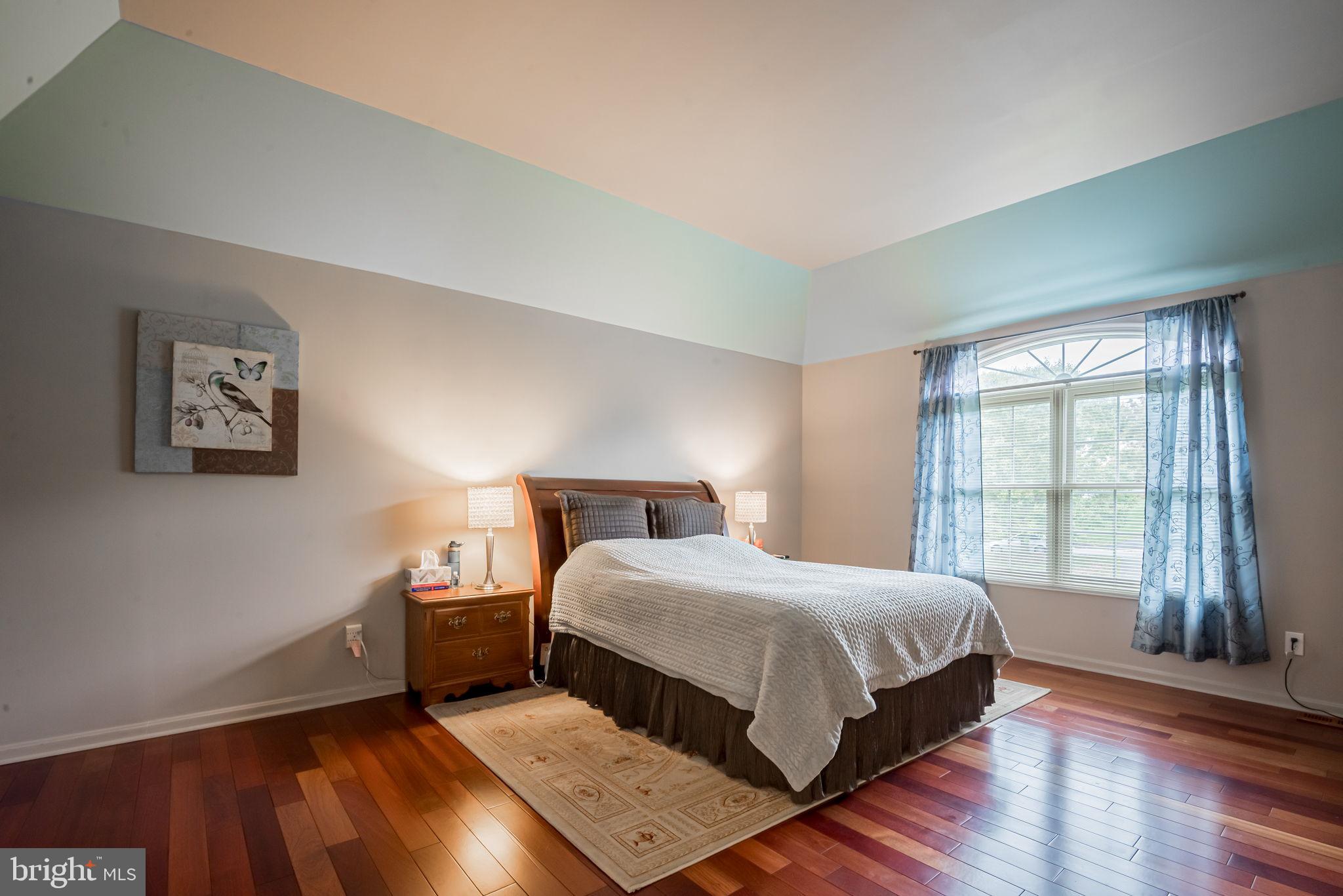 KEMBLESVILLE WEST - Residential