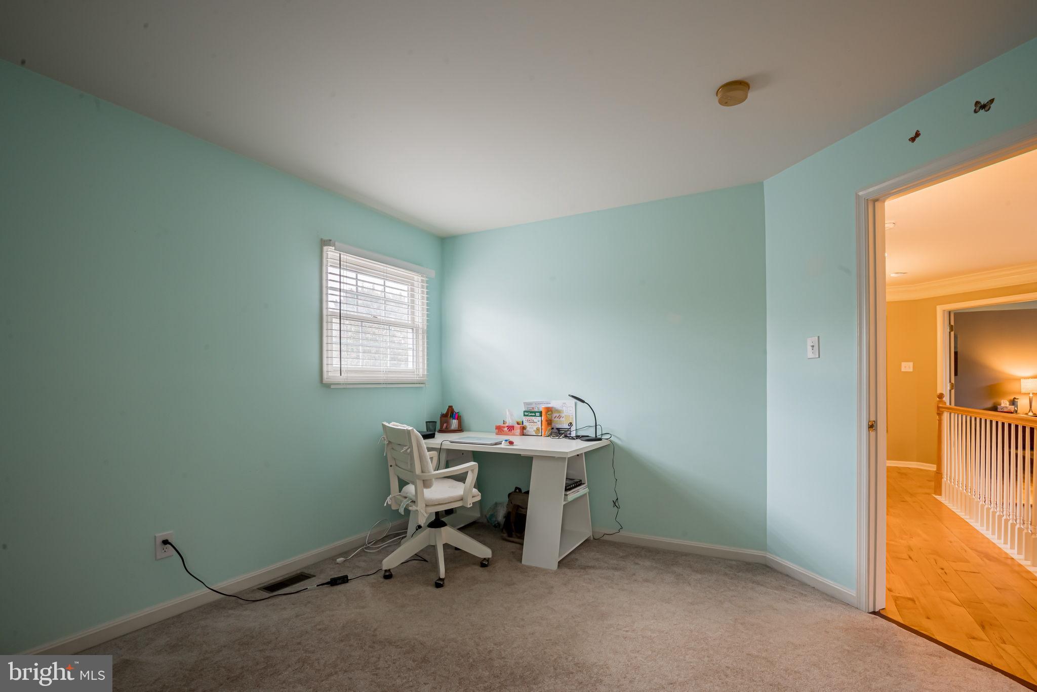 KEMBLESVILLE WEST - Residential