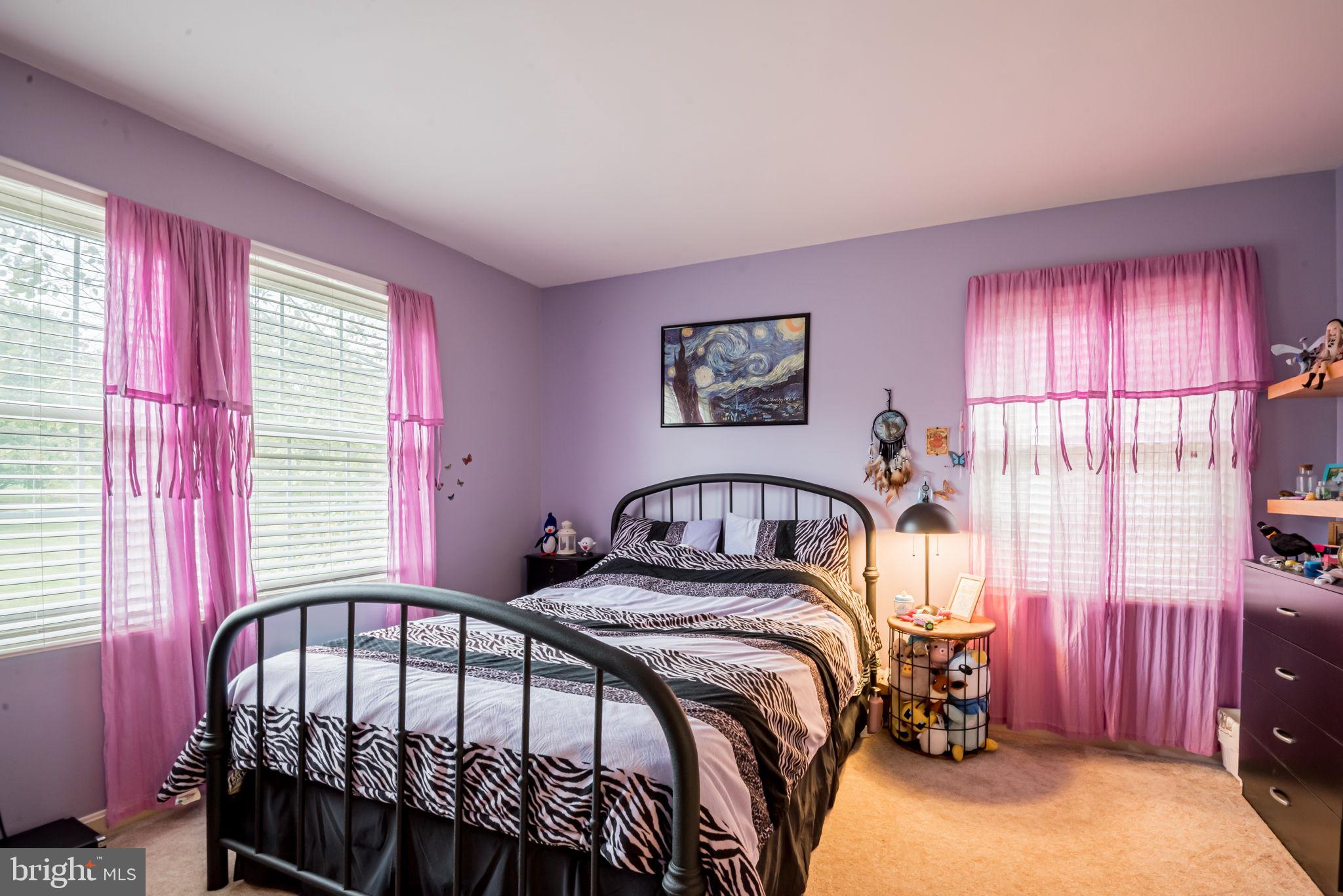 KEMBLESVILLE WEST - Residential