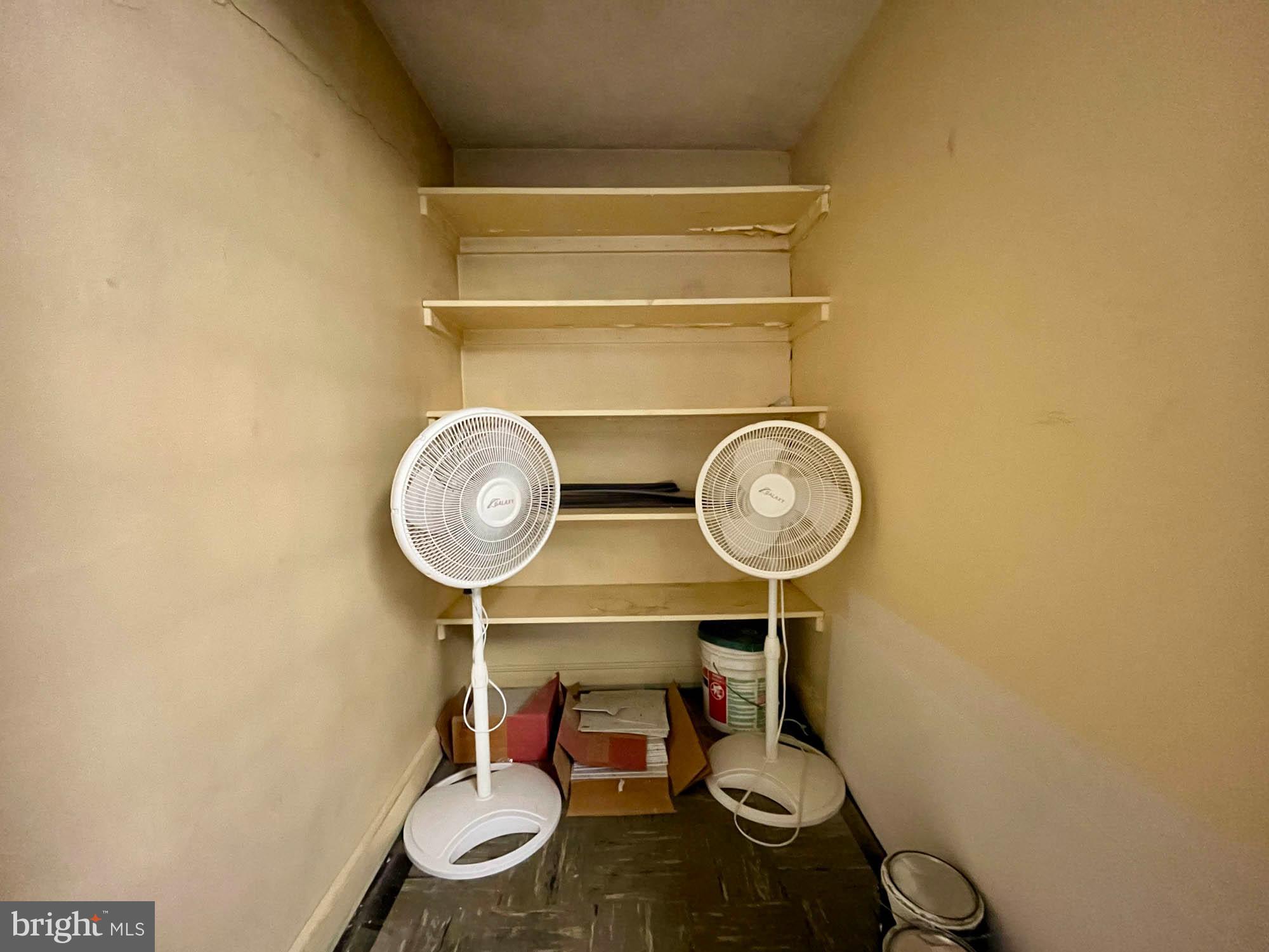 OAKENSHAWE - Residential