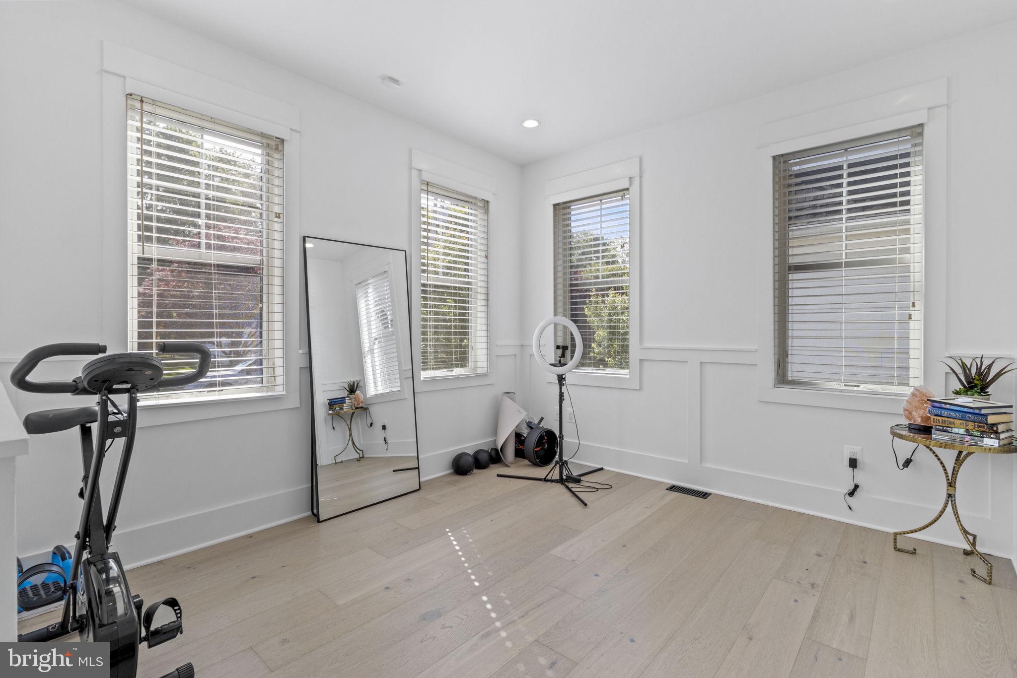 EASTPORT - Residential