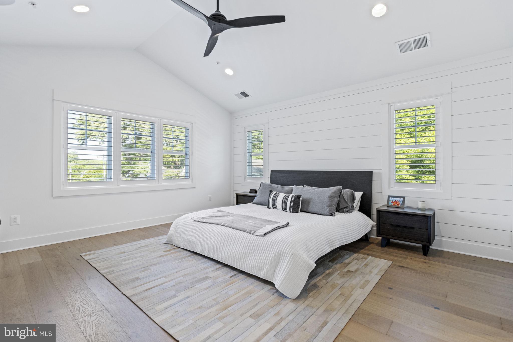 EASTPORT - Residential