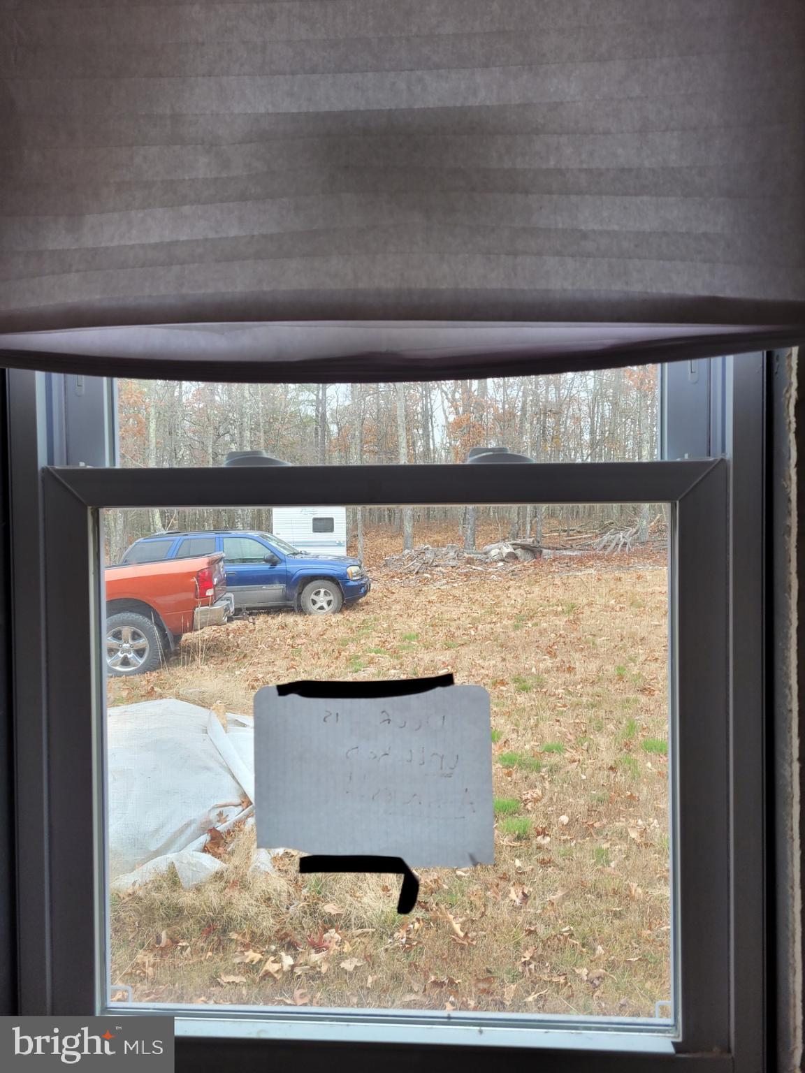 SPRING MOUNTAIN - Land