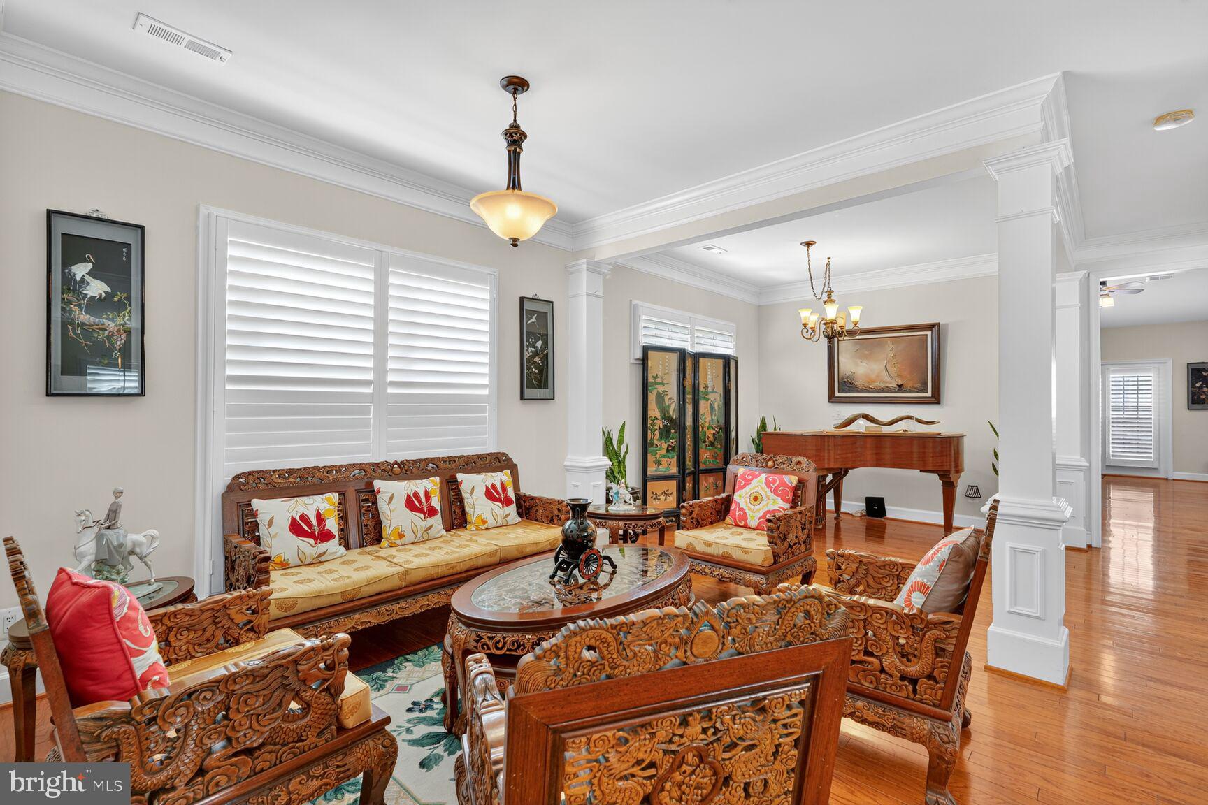 8912 YELLOW DAISY PLACE