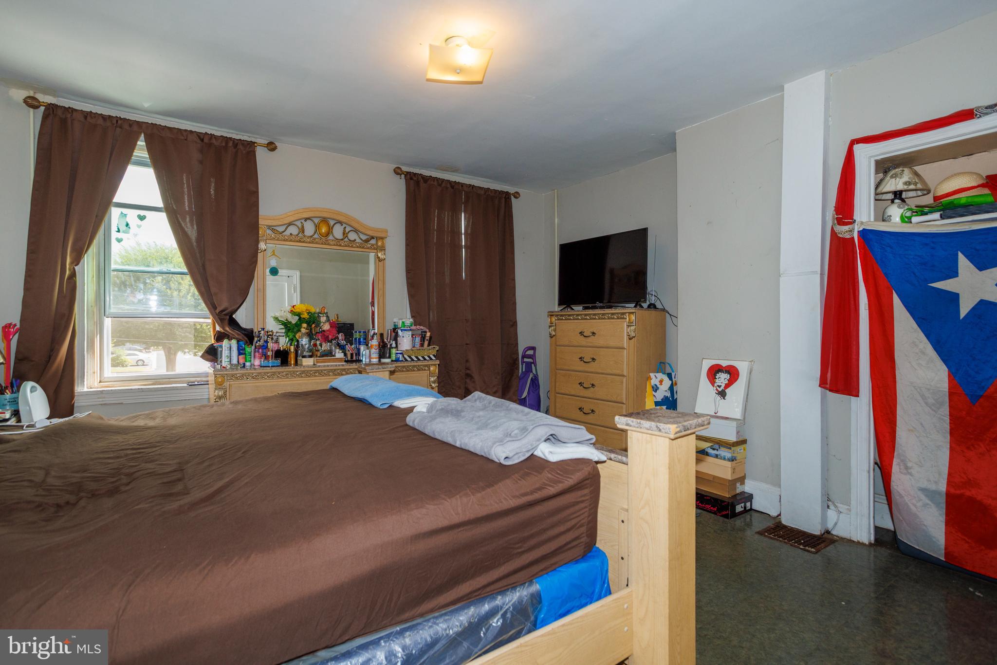 WEST KENSINGTON - Residential