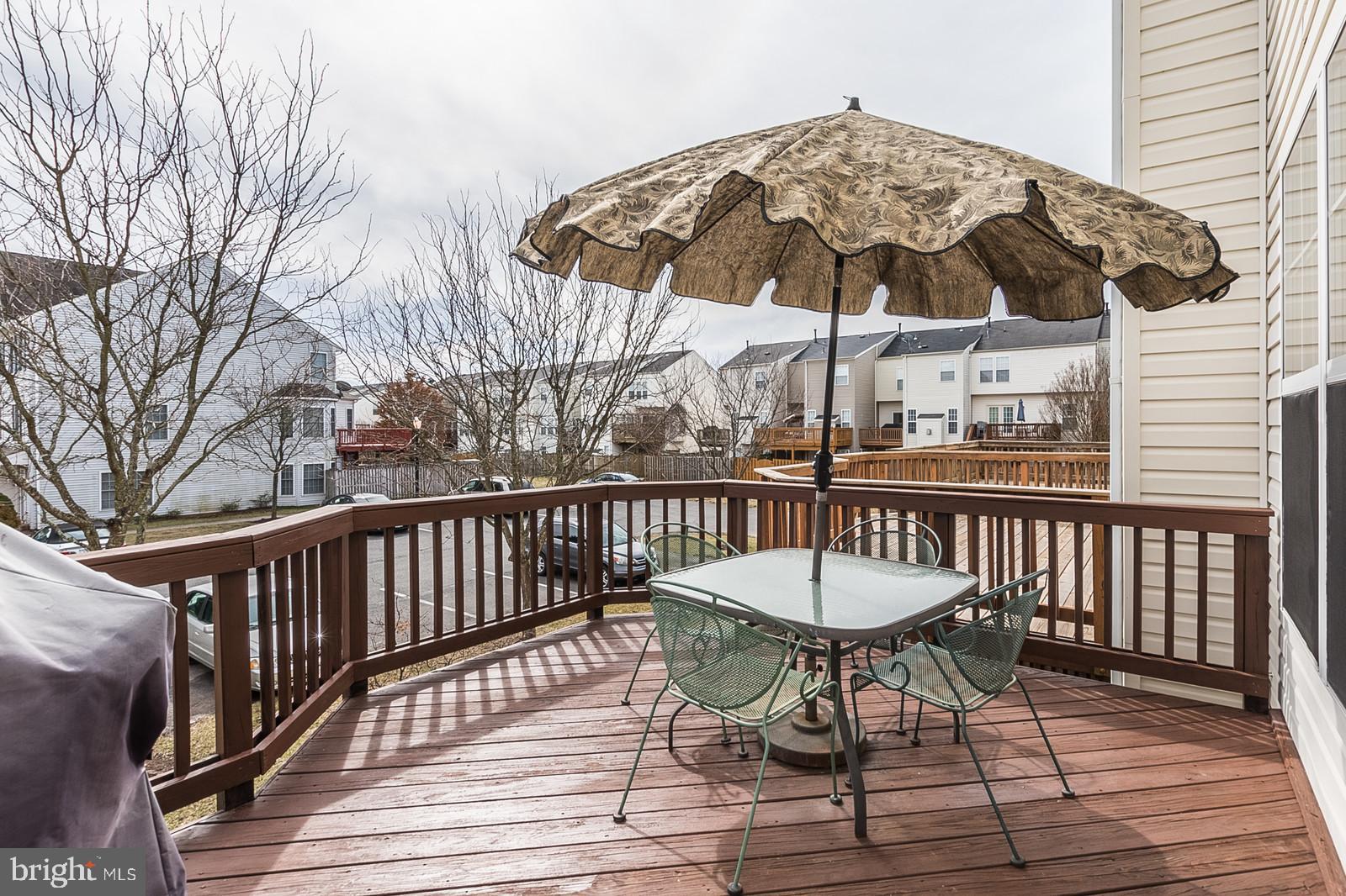 SOUTH RIDING - Residential