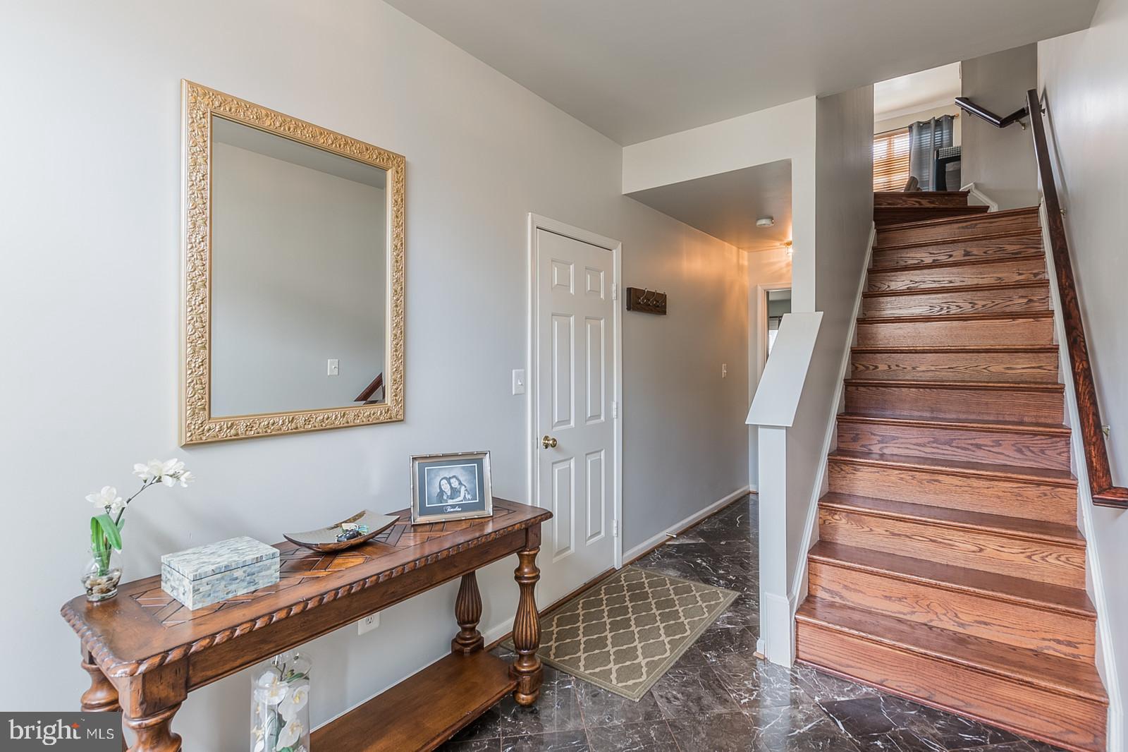 SOUTH RIDING - Residential