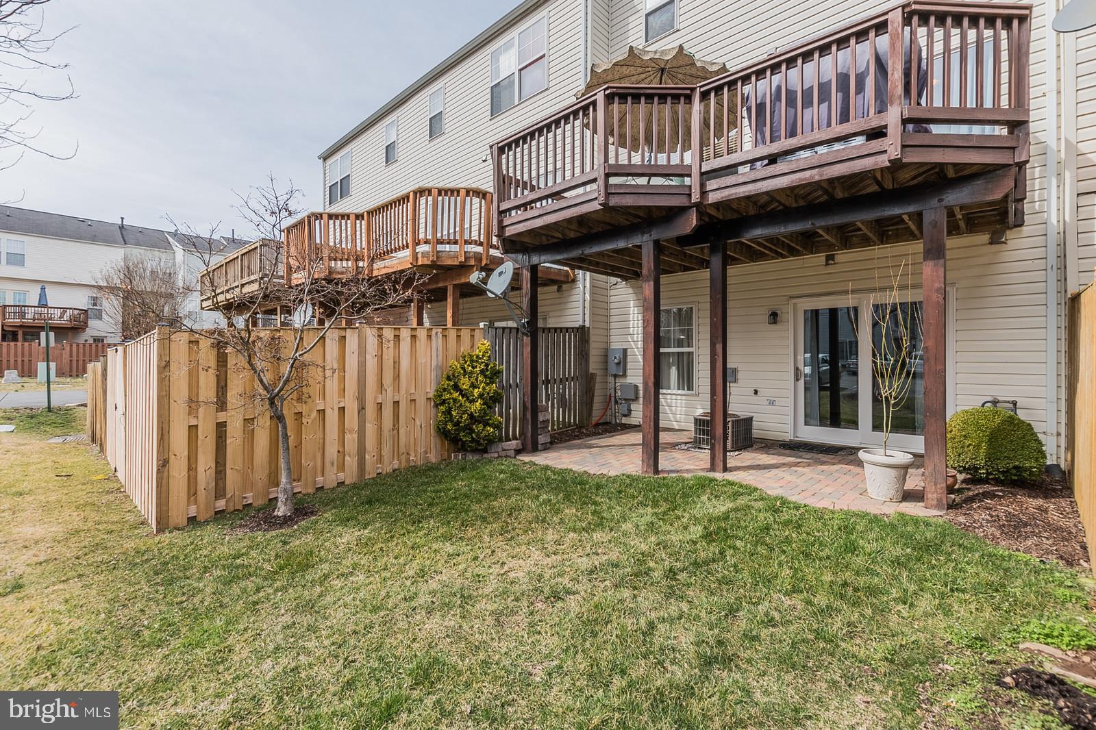 SOUTH RIDING - Residential