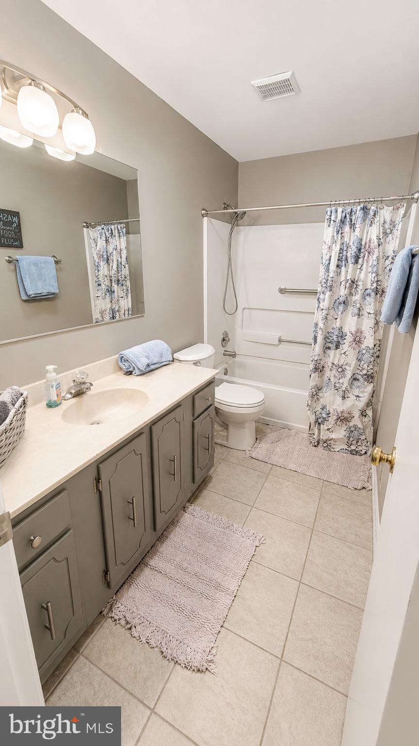 MONTCLAIR ST3 - Residential
