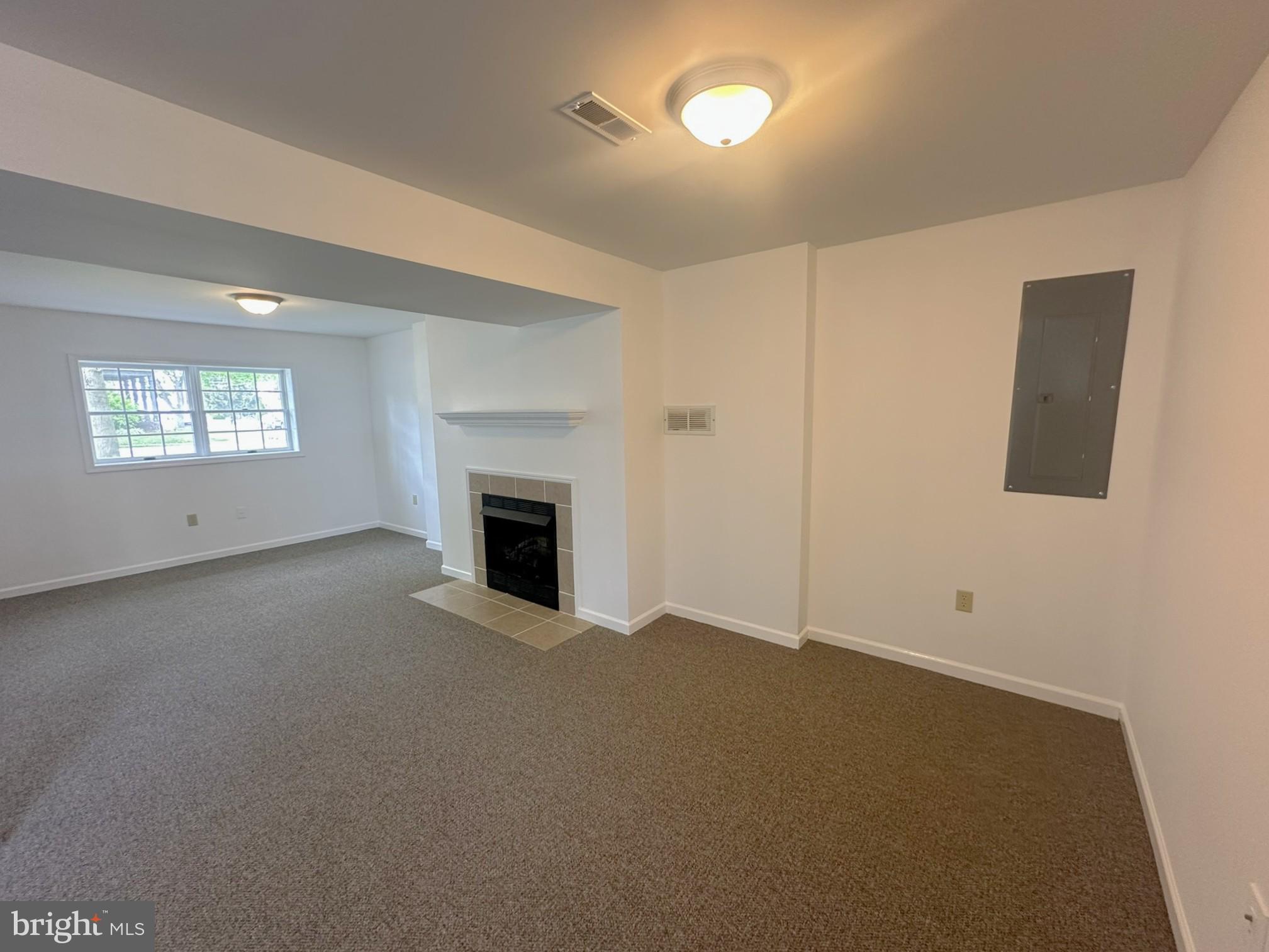 FORNEY AVENUE - Residential