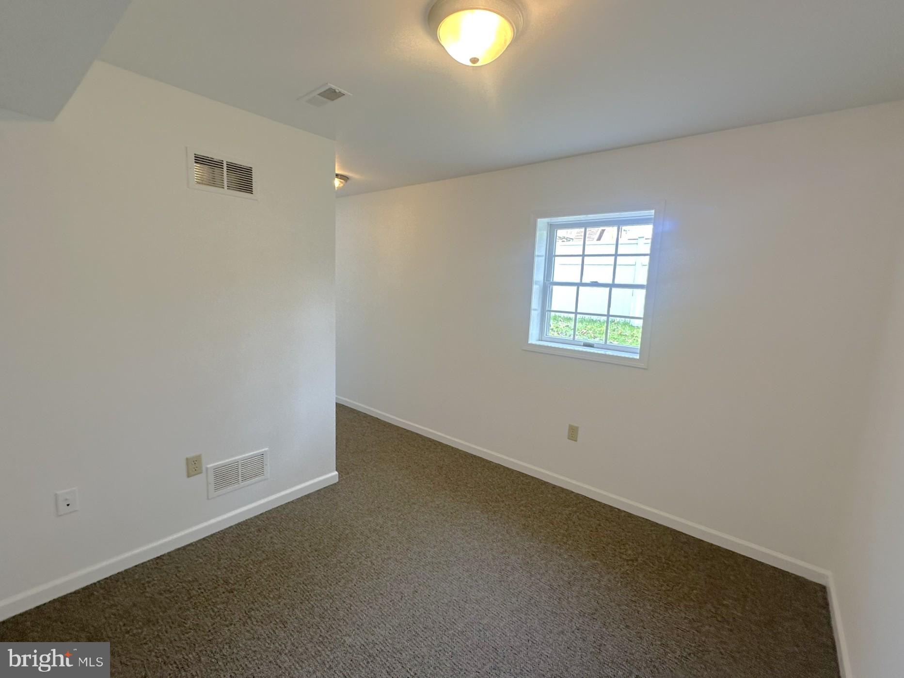 FORNEY AVENUE - Residential