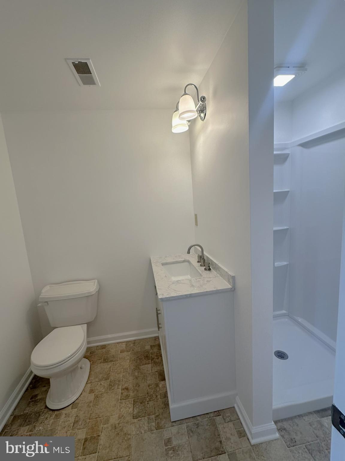 FORNEY AVENUE - Residential