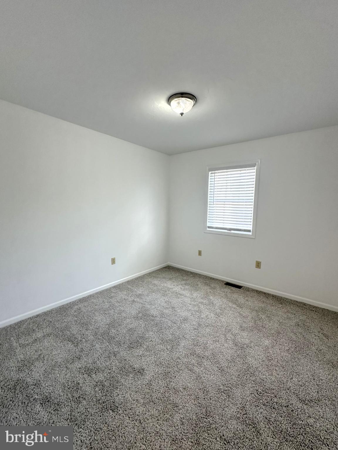 FORNEY AVENUE - Residential