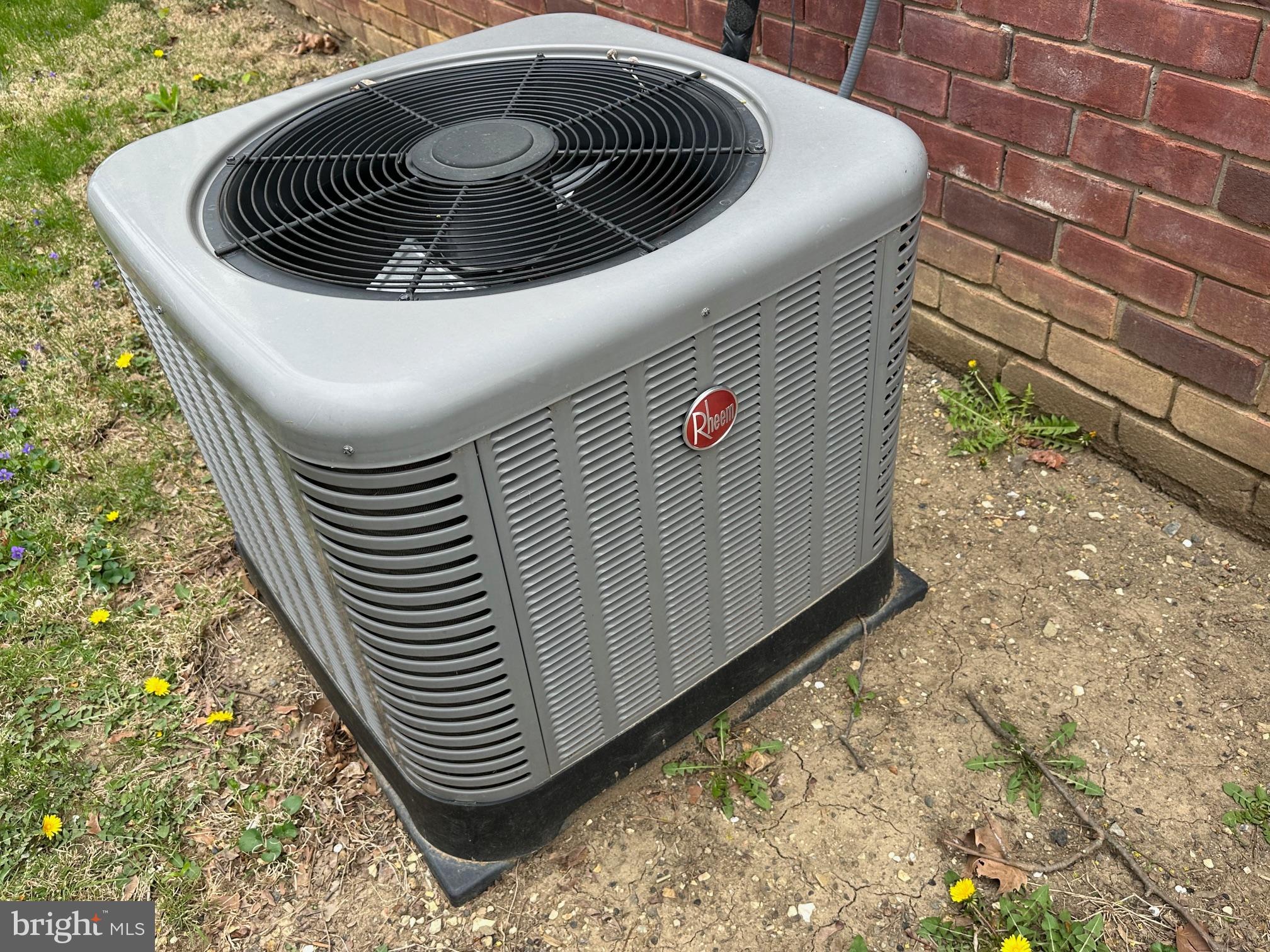 FORNEY AVENUE - Residential