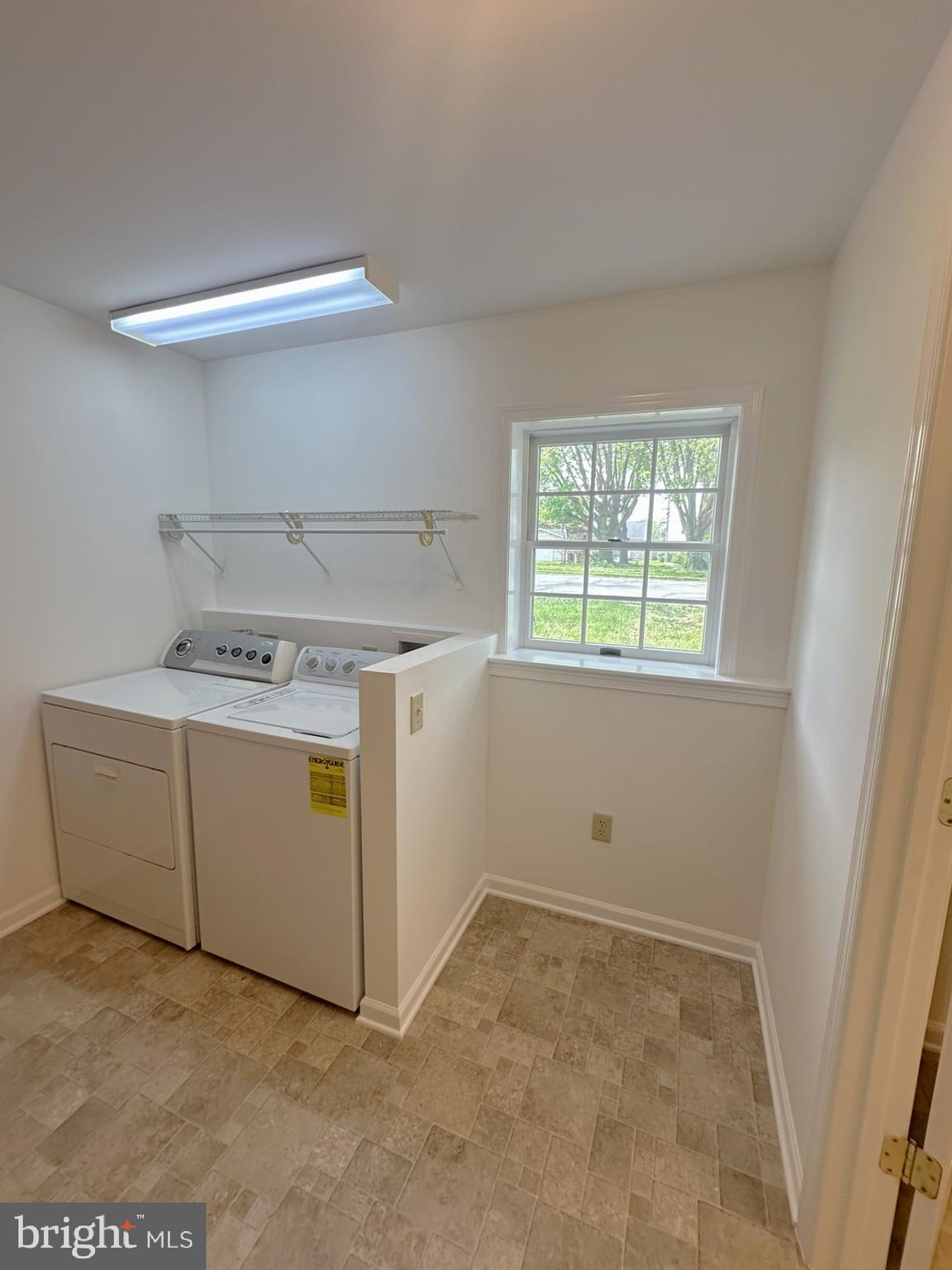 FORNEY AVENUE - Residential