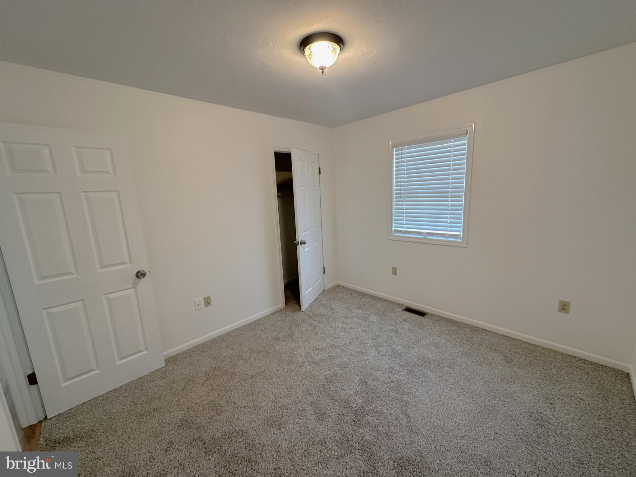 FORNEY AVENUE - Residential