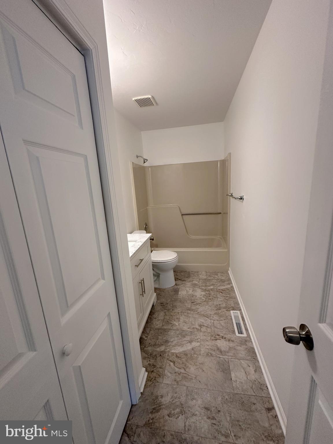 FORNEY AVENUE - Residential