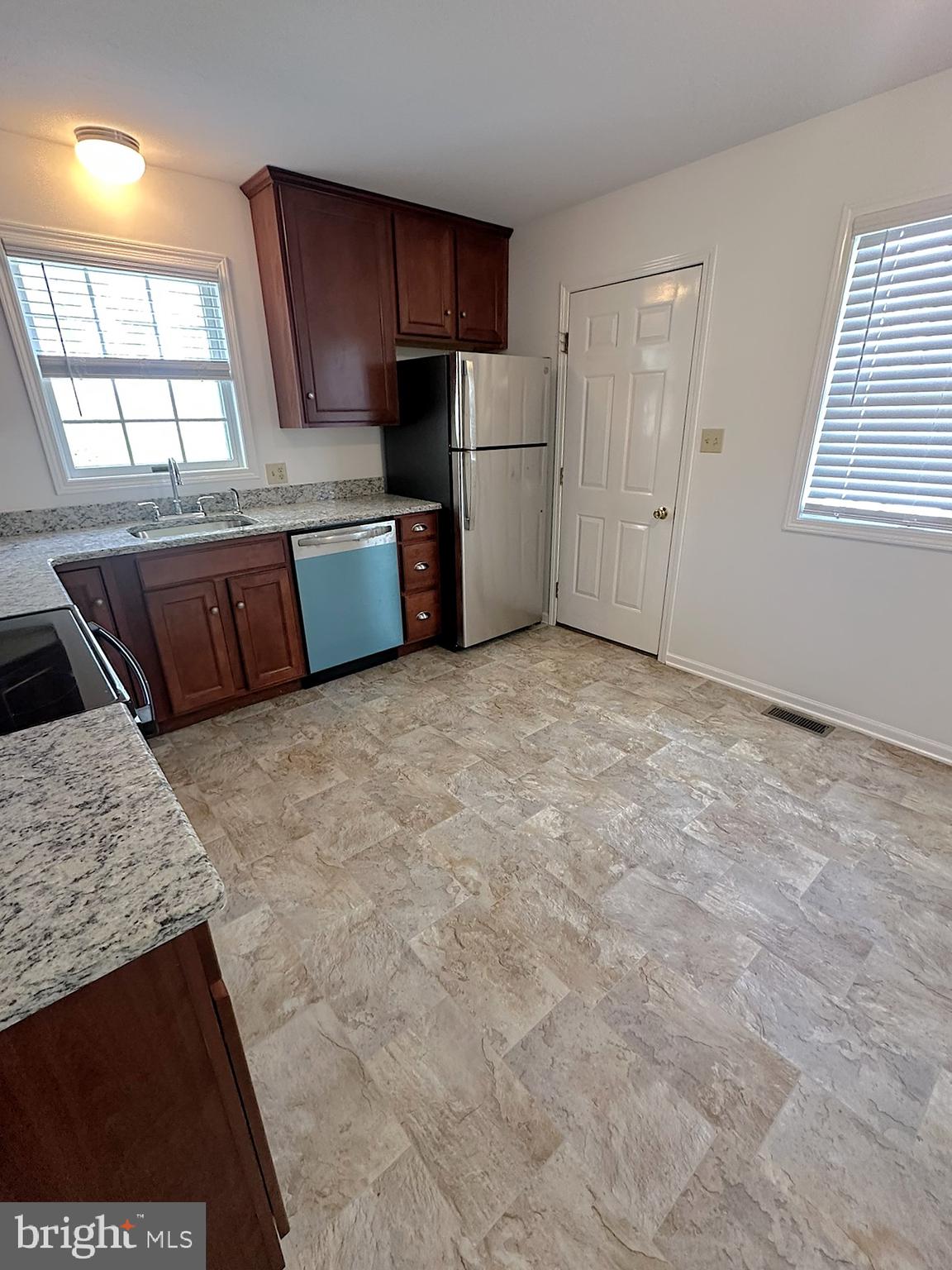 FORNEY AVENUE - Residential