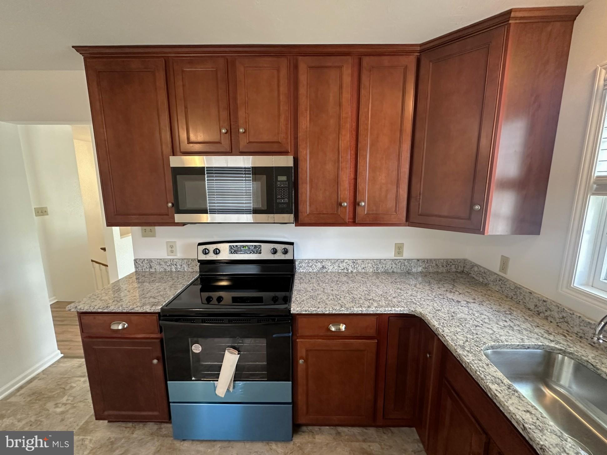 FORNEY AVENUE - Residential