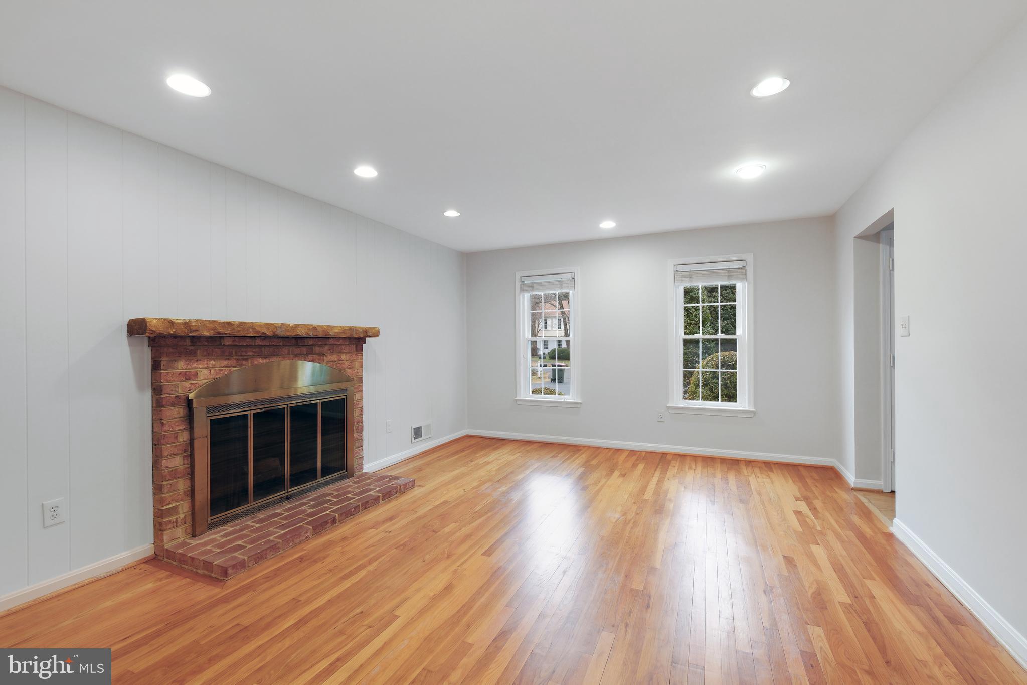 INVERNESS FOREST - Residential