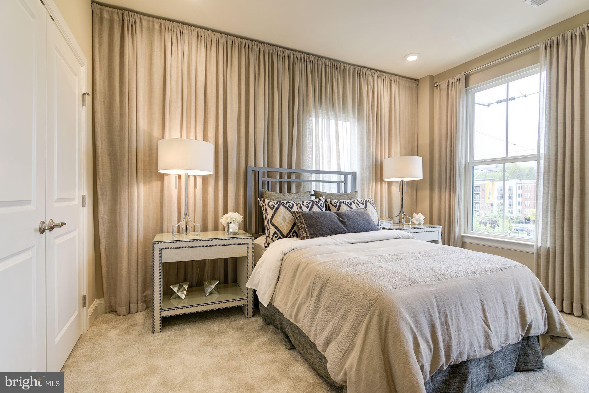 EDITORS PARK - Residential