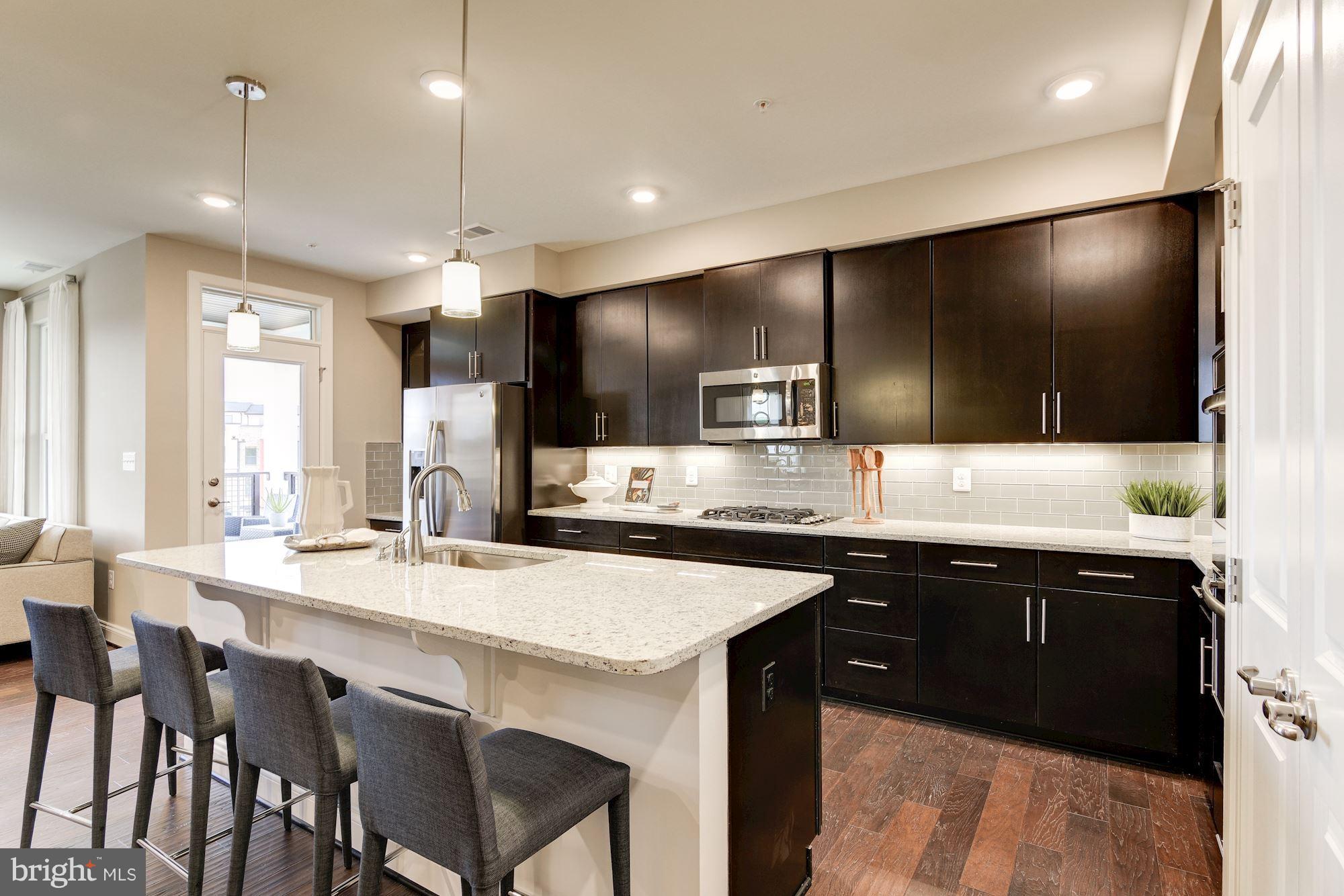 EDITORS PARK - Residential