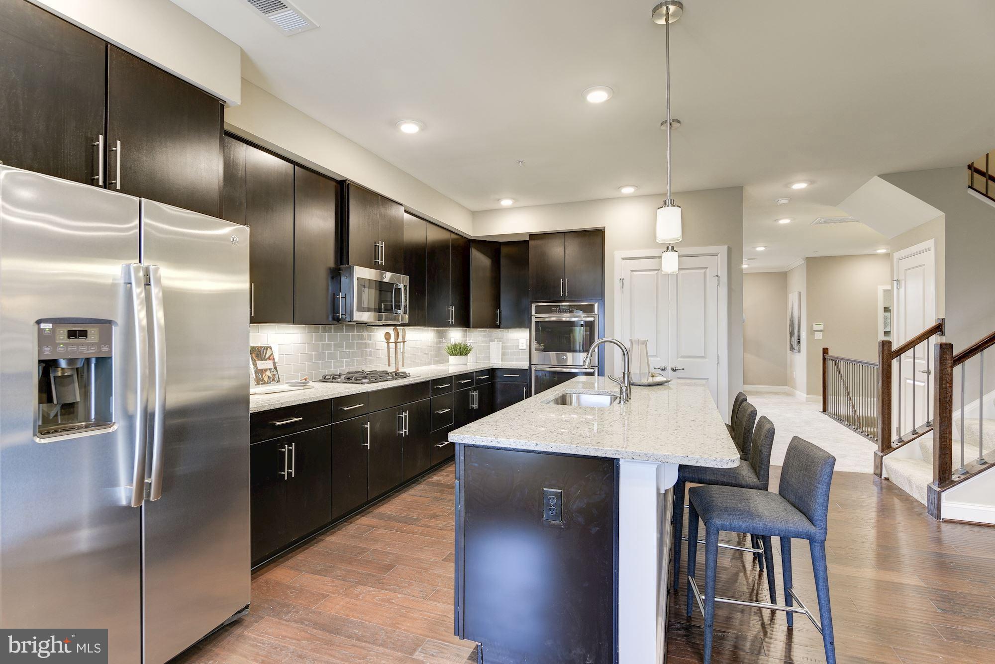 EDITORS PARK - Residential