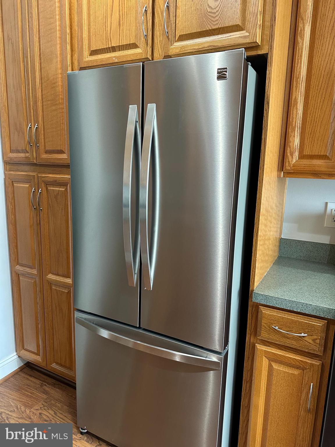 EMERALD HILLS - Residential