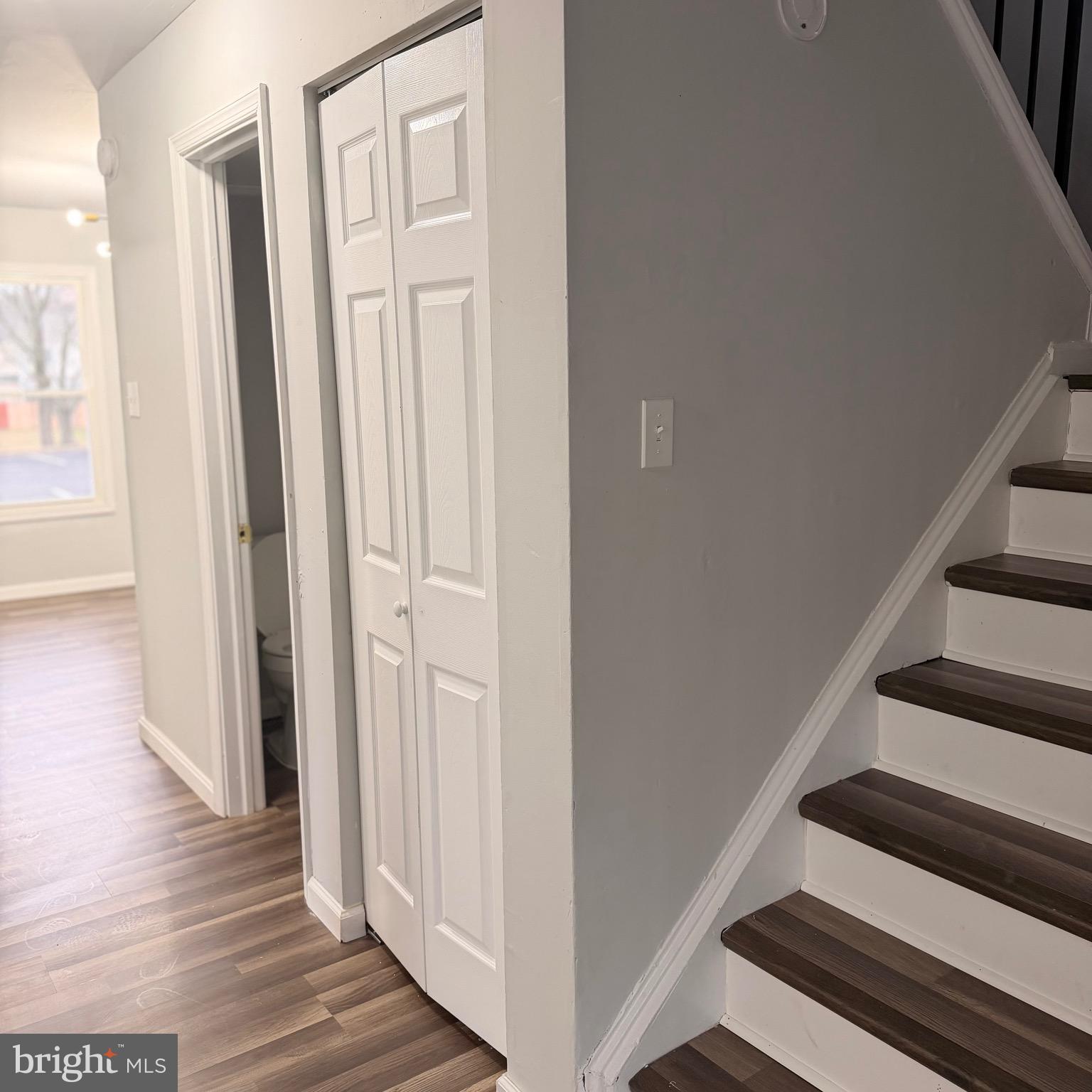 WILLOW HILLS 01 - Residential