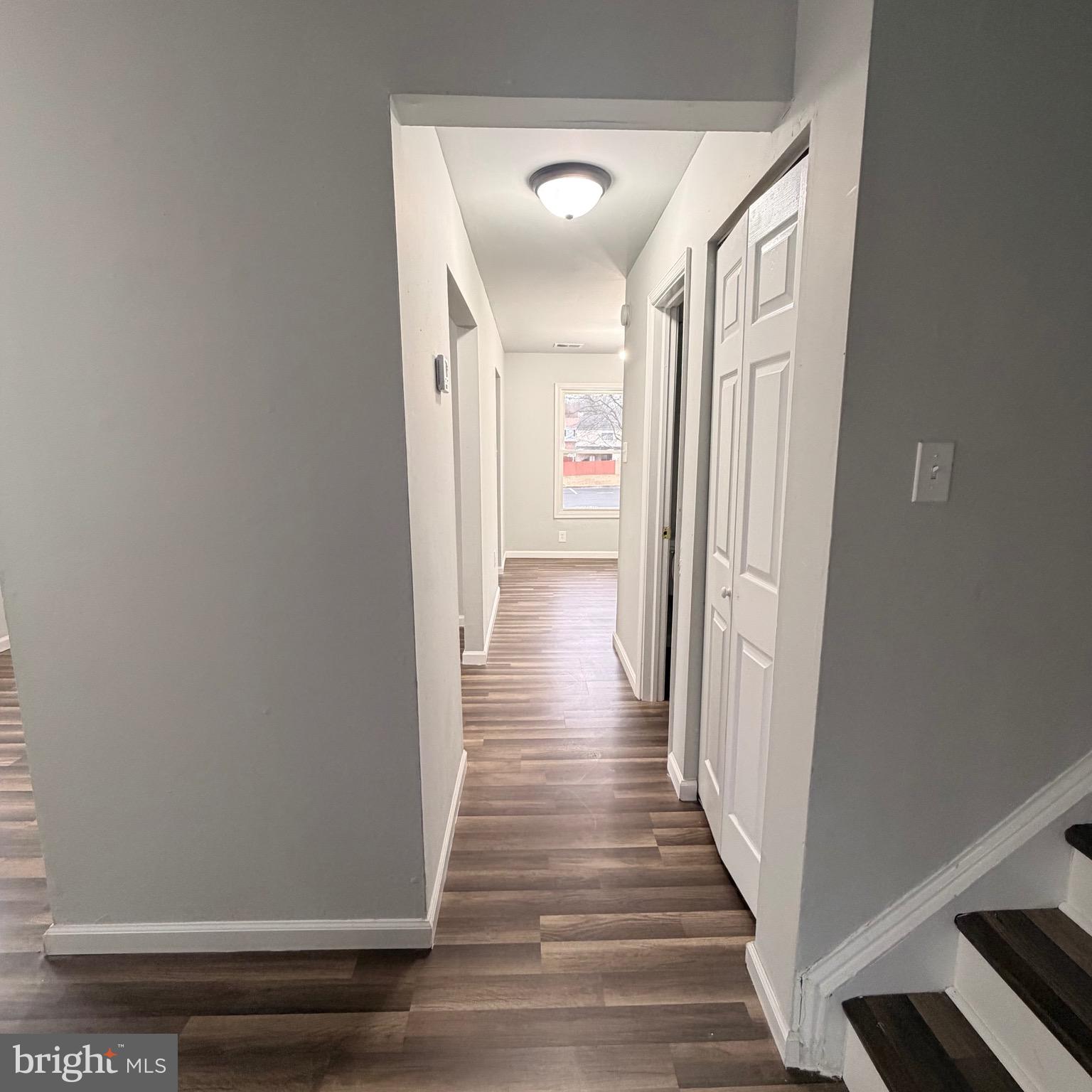 WILLOW HILLS 01 - Residential