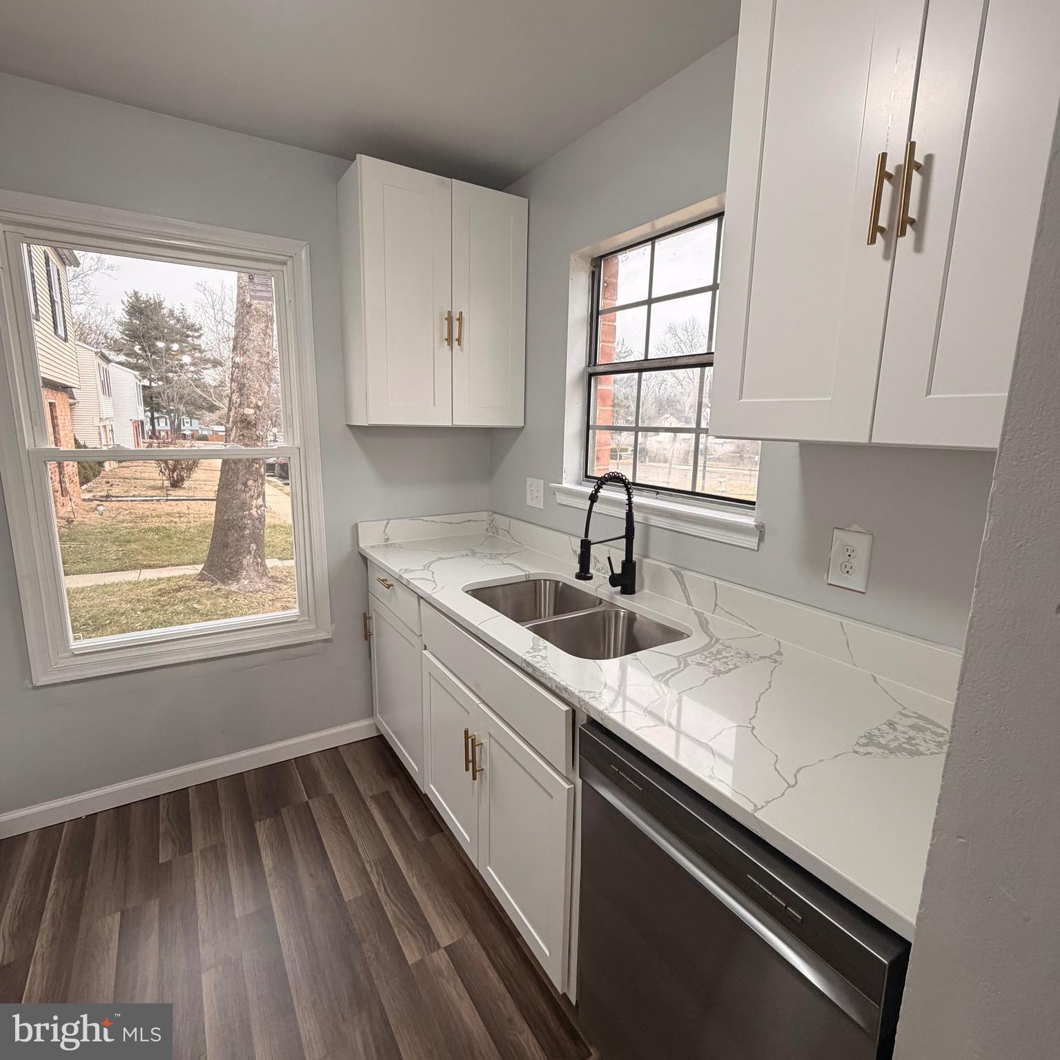 WILLOW HILLS 01 - Residential