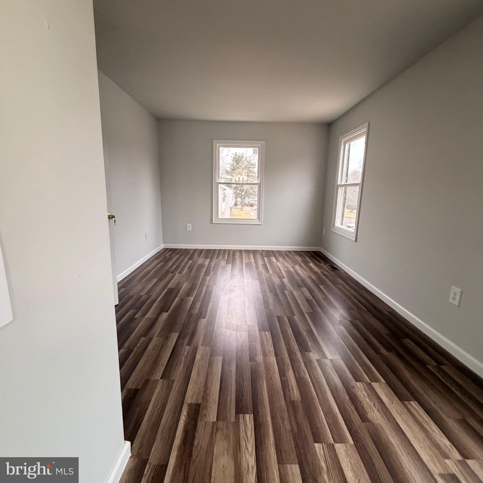 WILLOW HILLS 01 - Residential