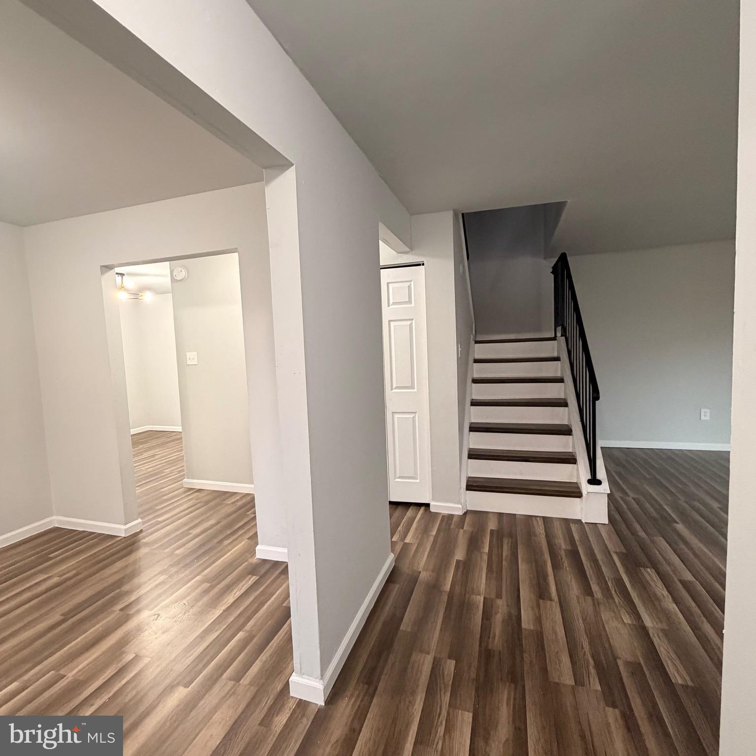 WILLOW HILLS 01 - Residential