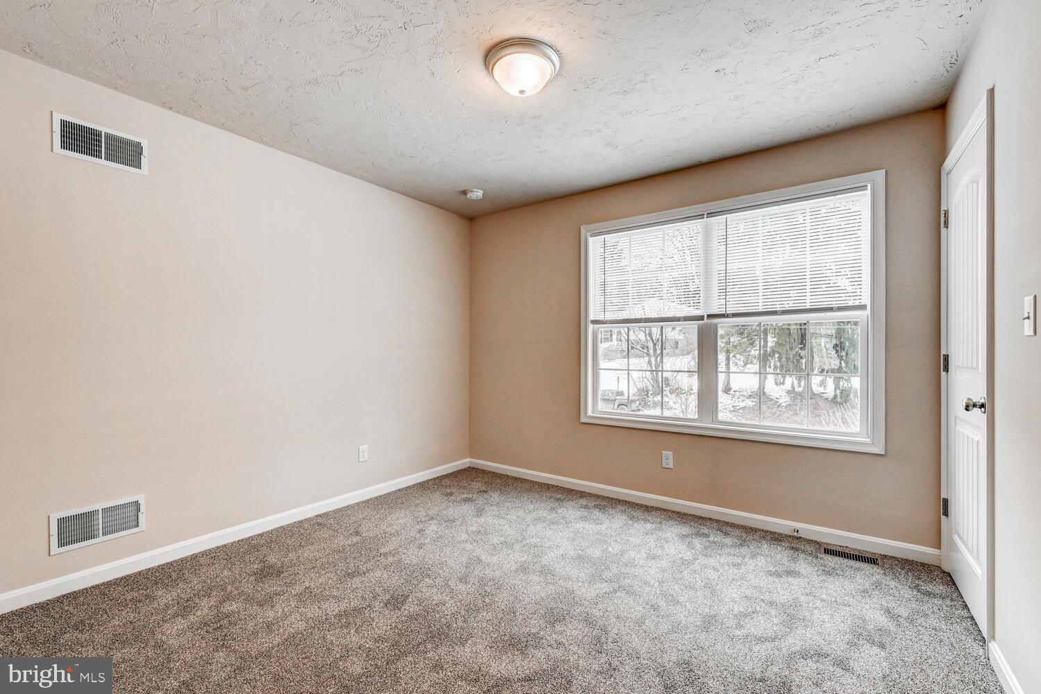 HANOVER - Residential Lease