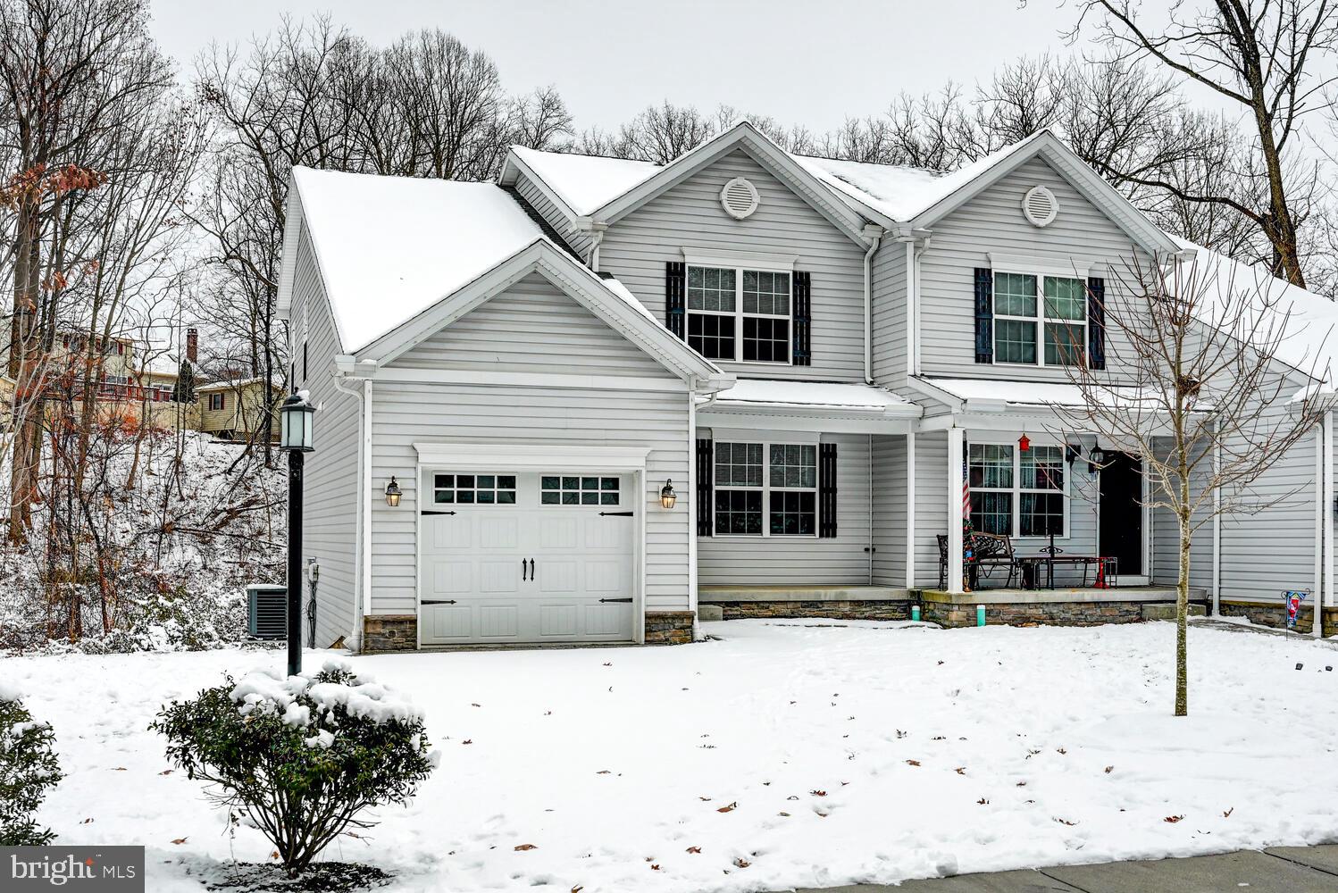 HANOVER - Residential Lease