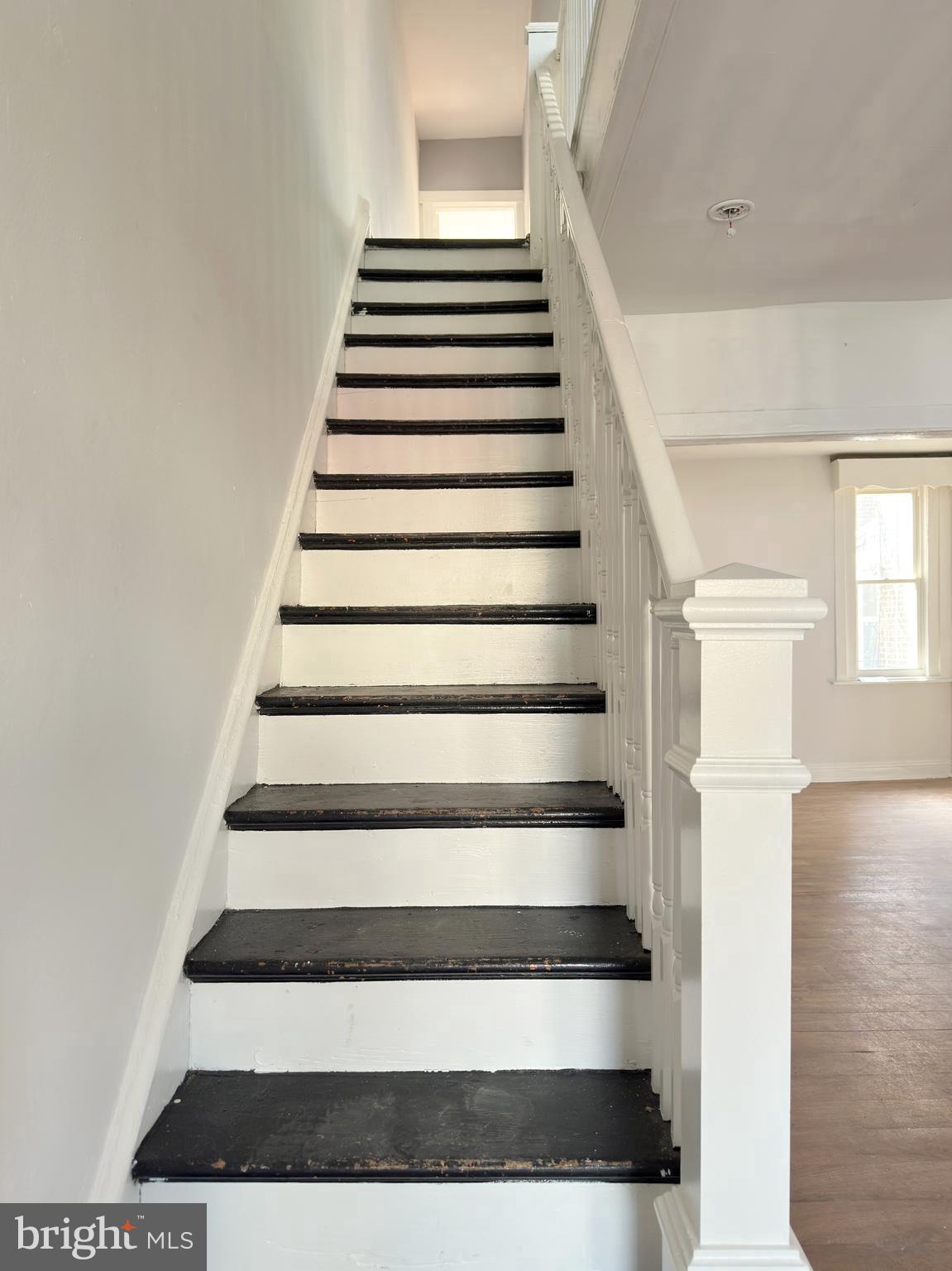 MILL CREEK - Residential
