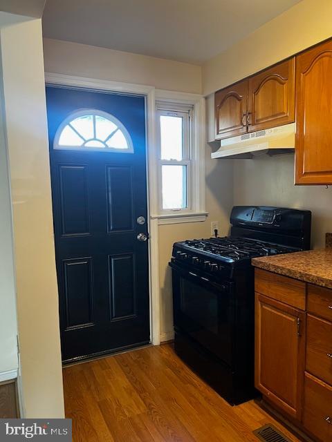 NORTH POINT VILLAGE - Residential Lease