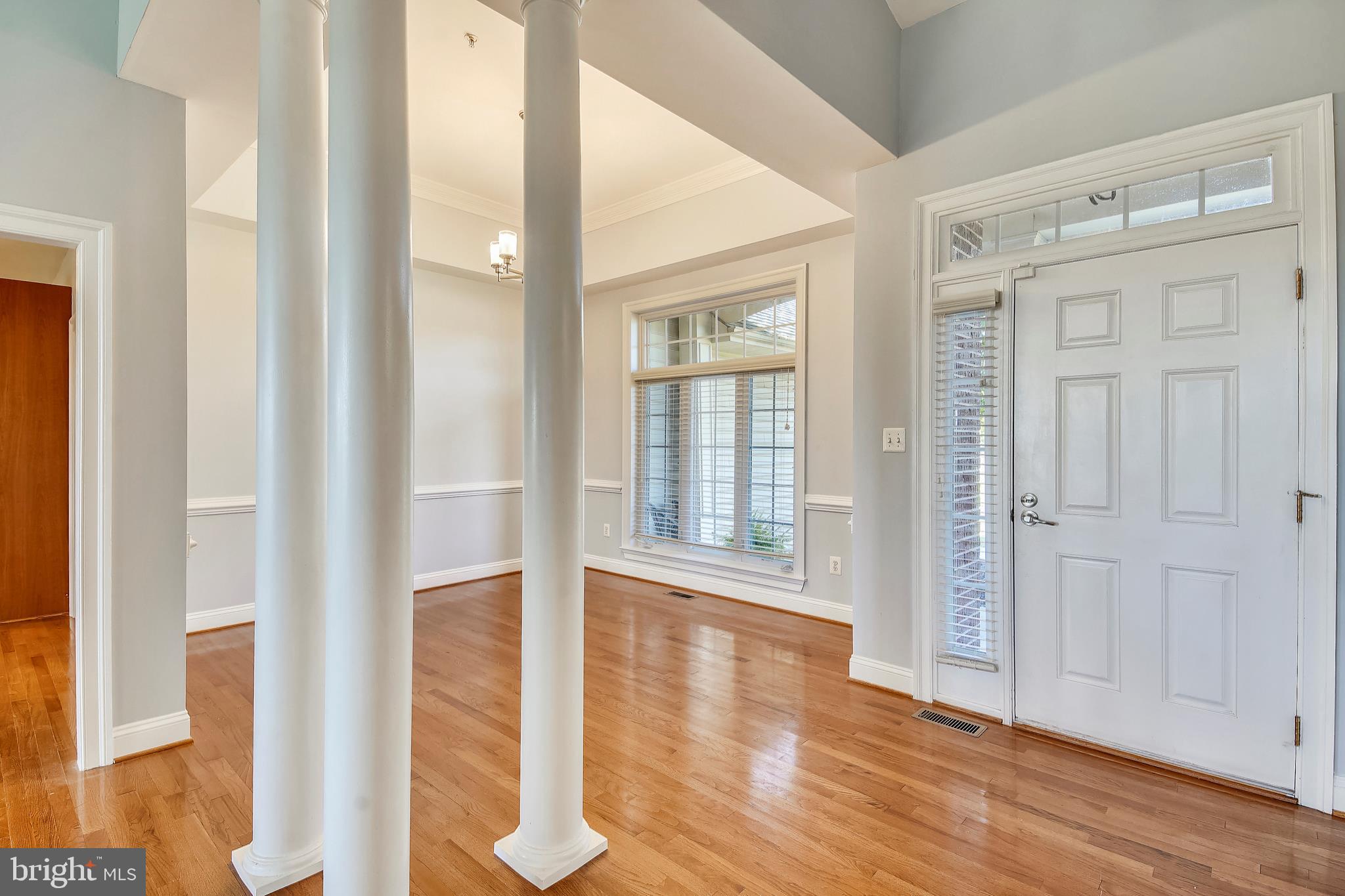 HICKORY KNOLL - Residential