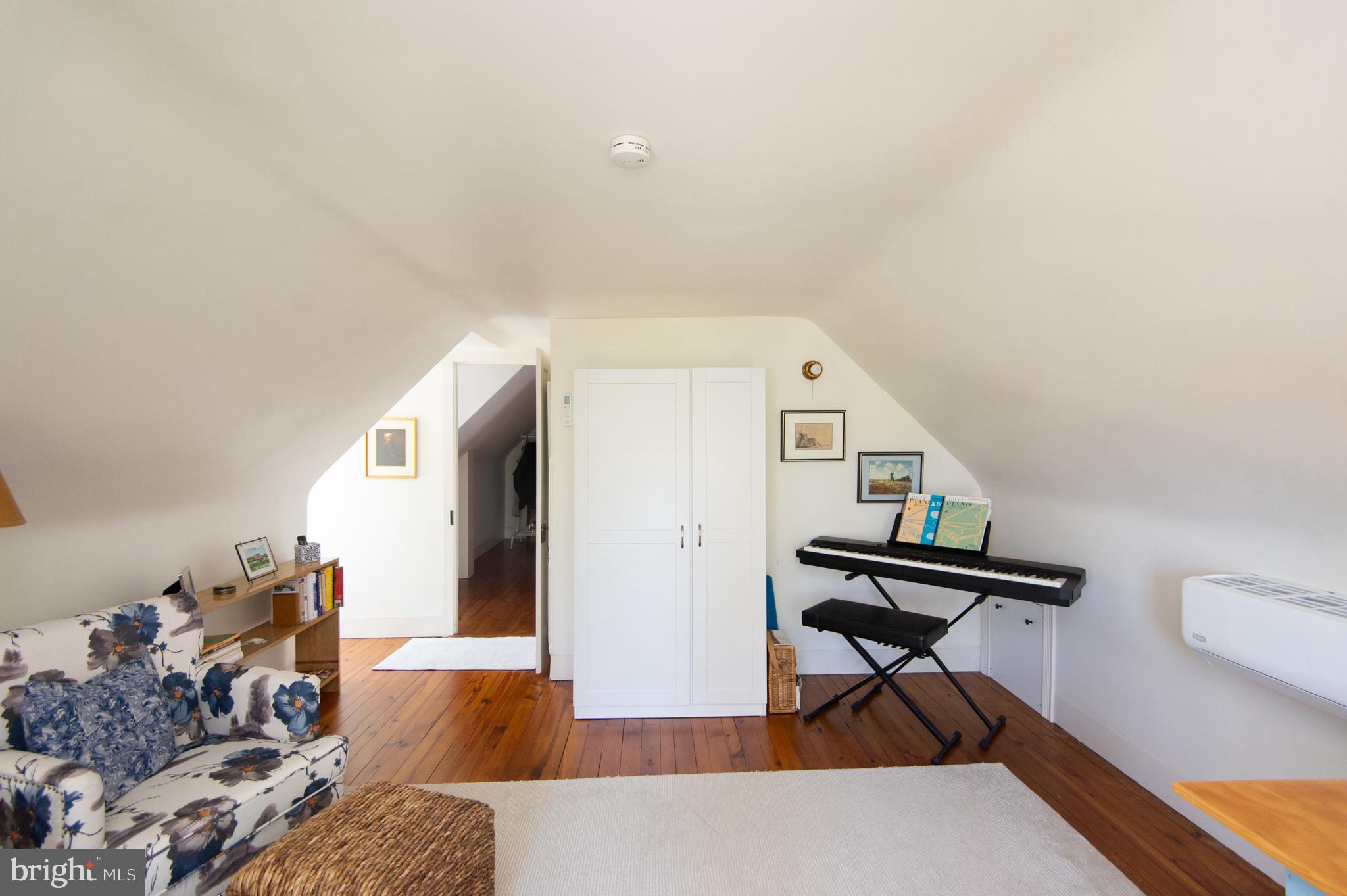 HISTORIC WEST END - Residential