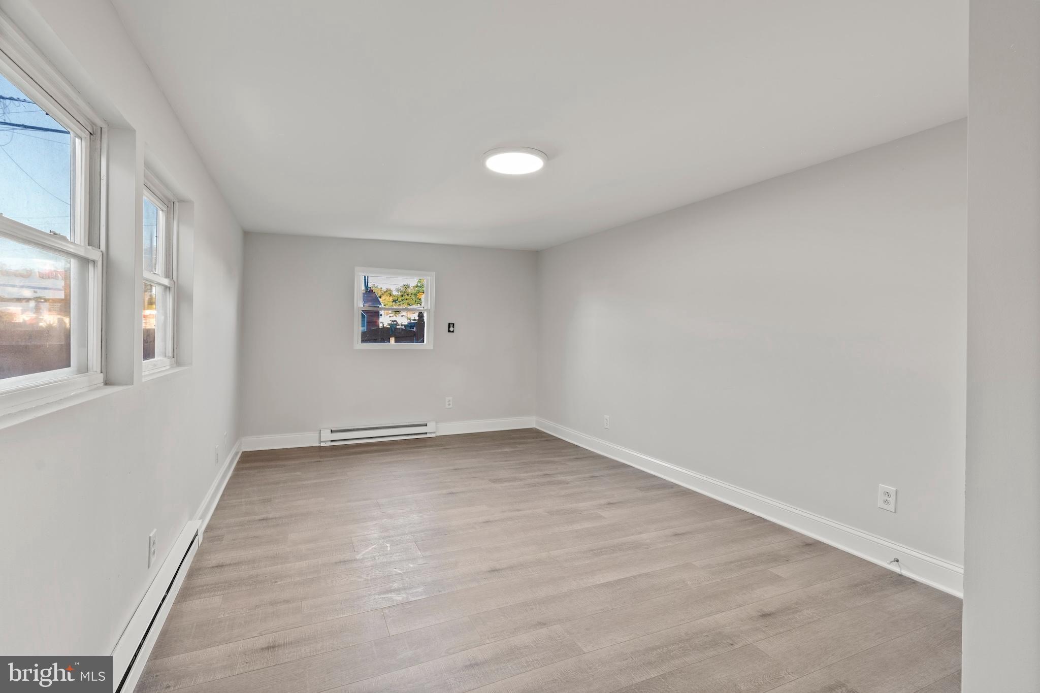 PARKVILLE - Residential Lease