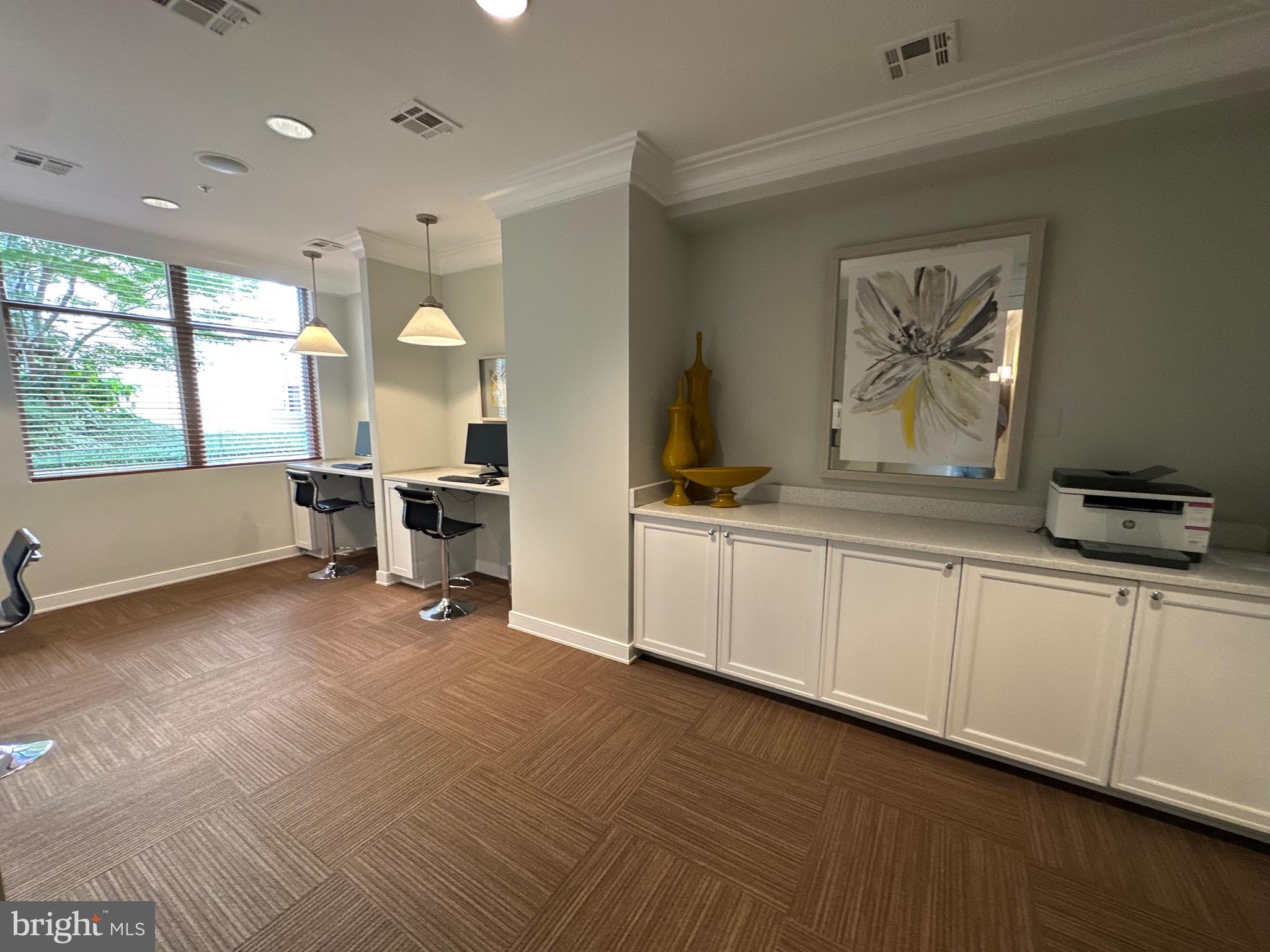 SAVOY AT RESTON TOWN CENTER - Residential