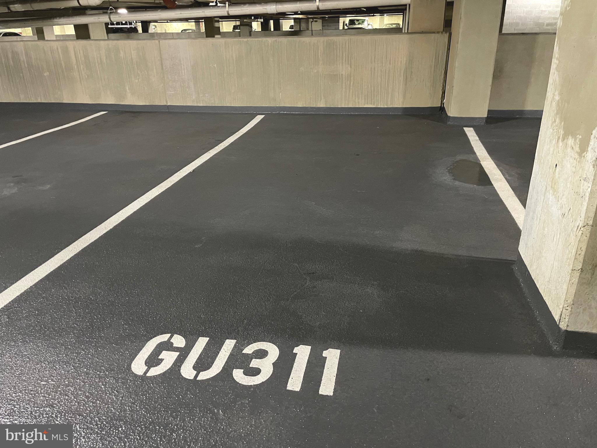 SAVOY AT RESTON TOWN CENTER - Residential