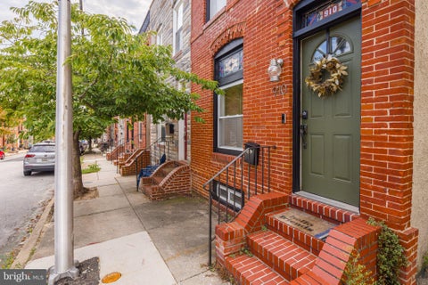Townhouse For Sale - 910 S Bouldin Street<br/> Baltimore City County, BALTIMORE, MD 21224