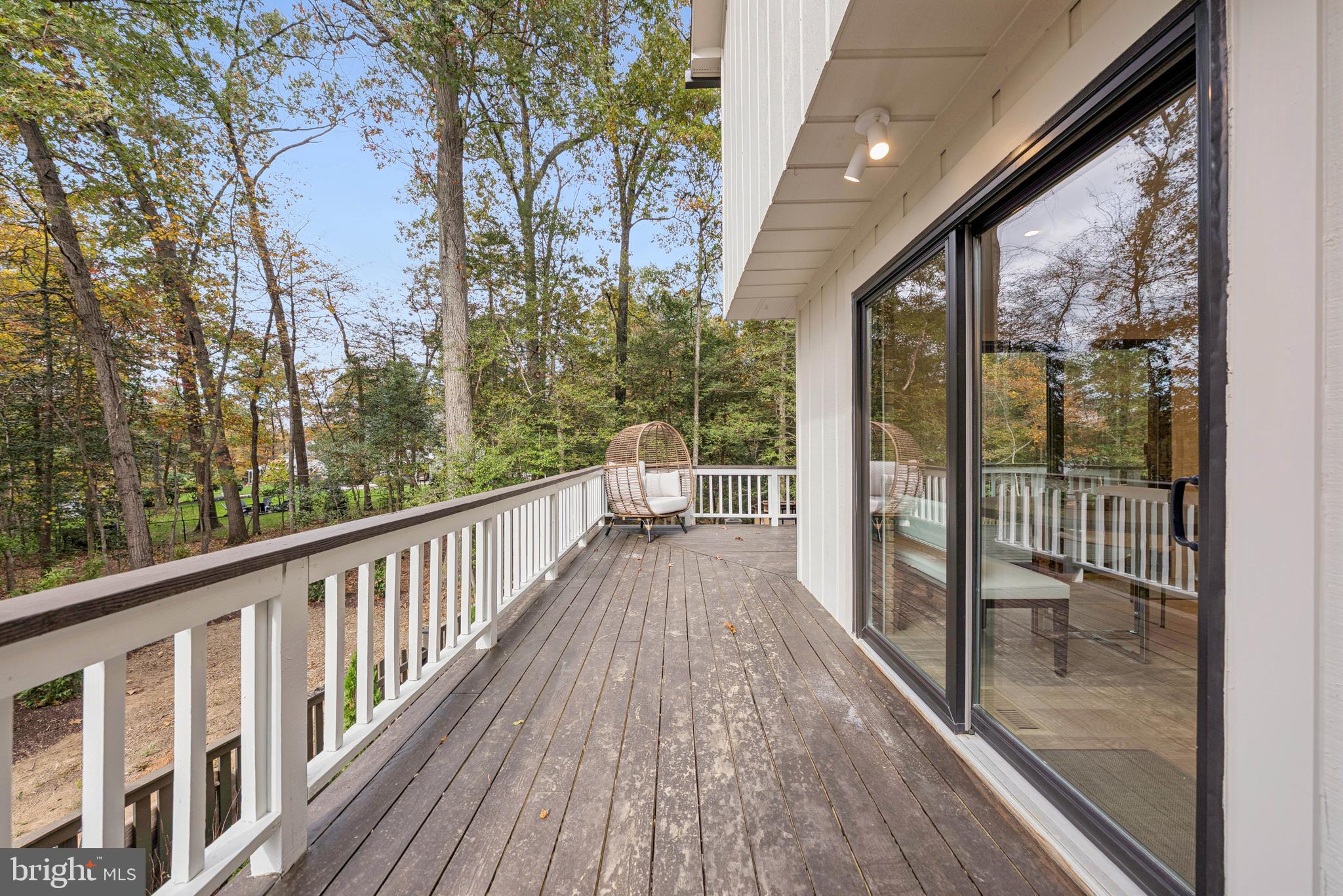 OAKTON WOODS - Residential