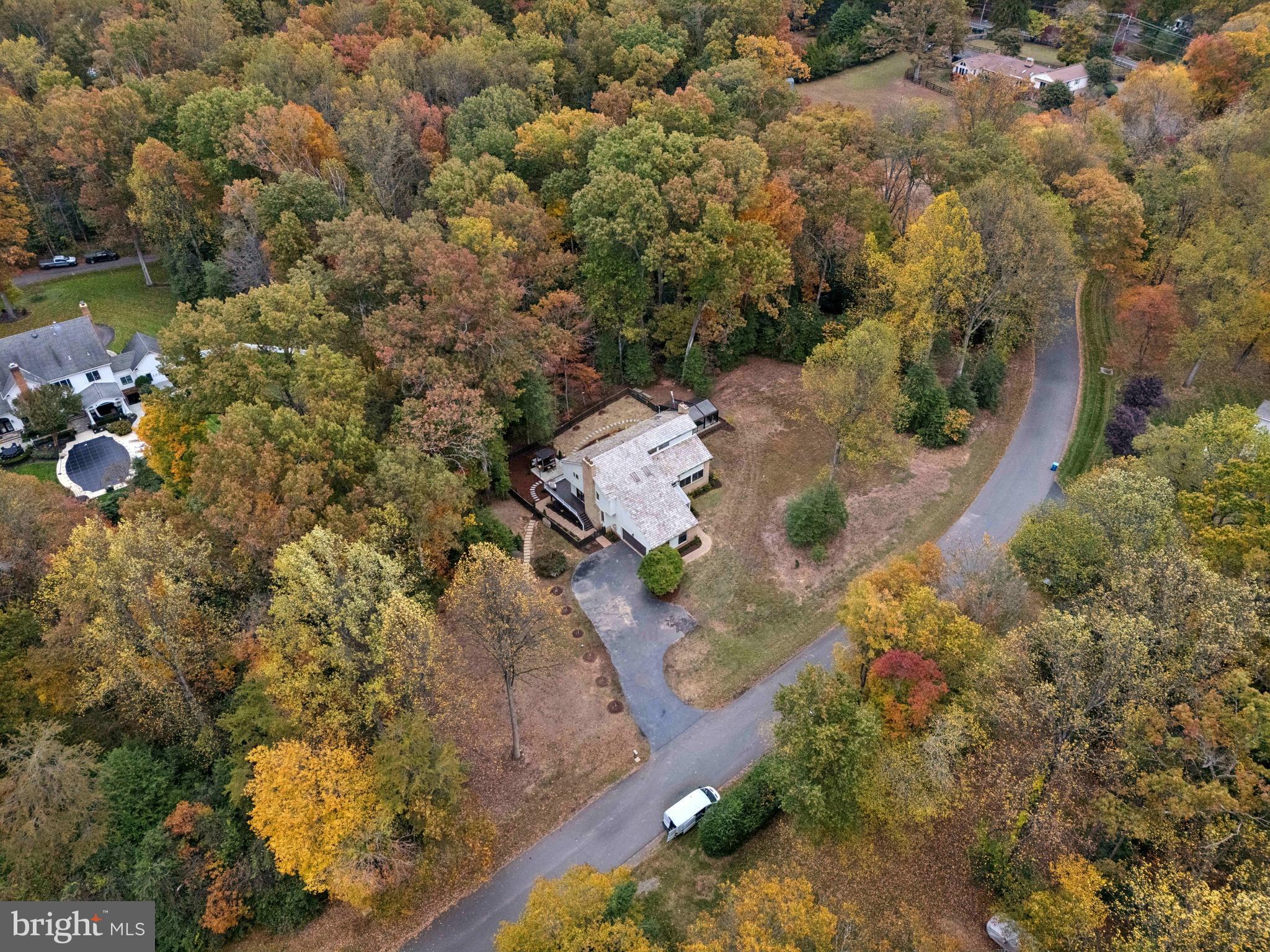 OAKTON WOODS - Residential