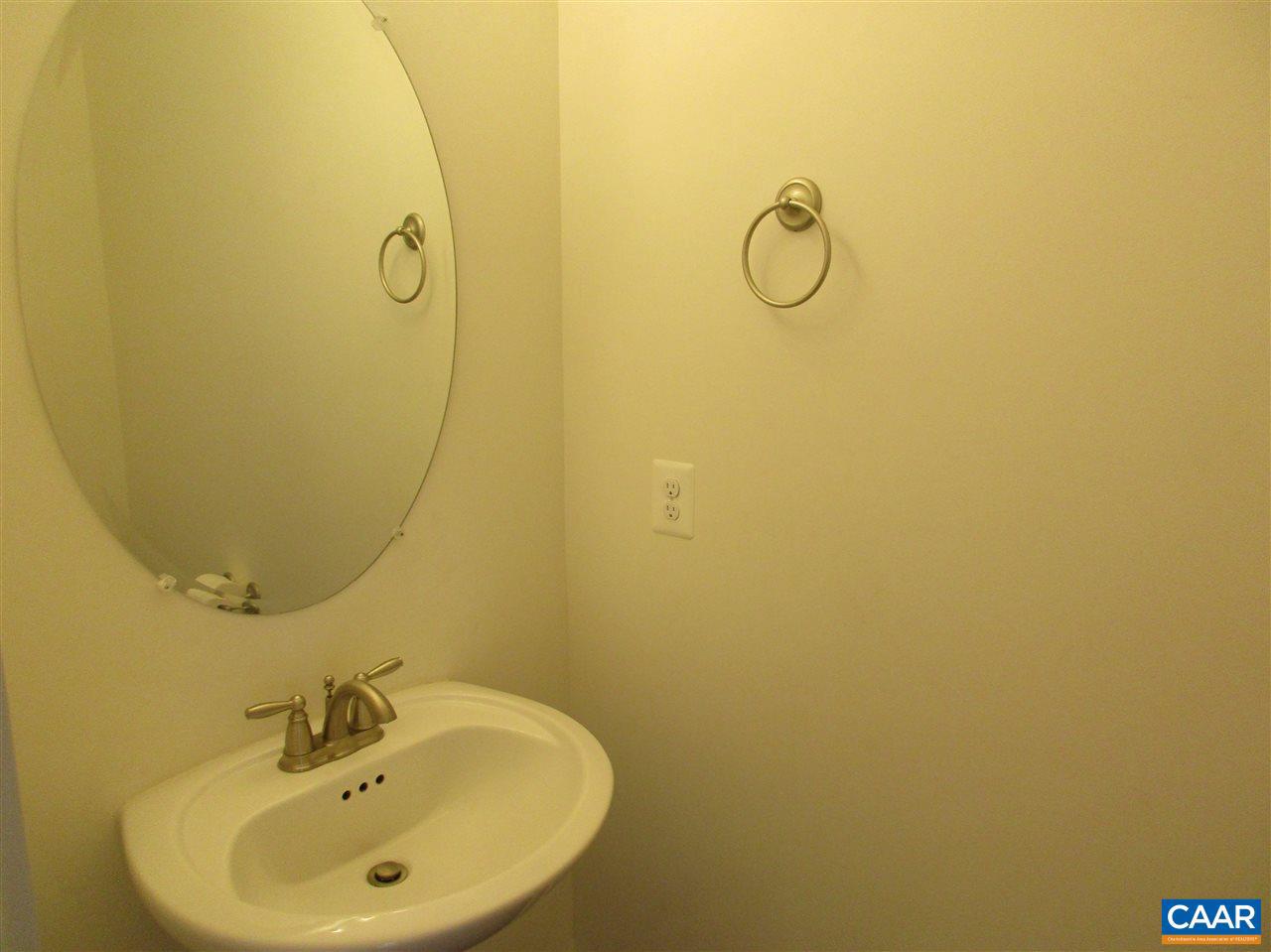 OLD TRAIL - Residential Lease