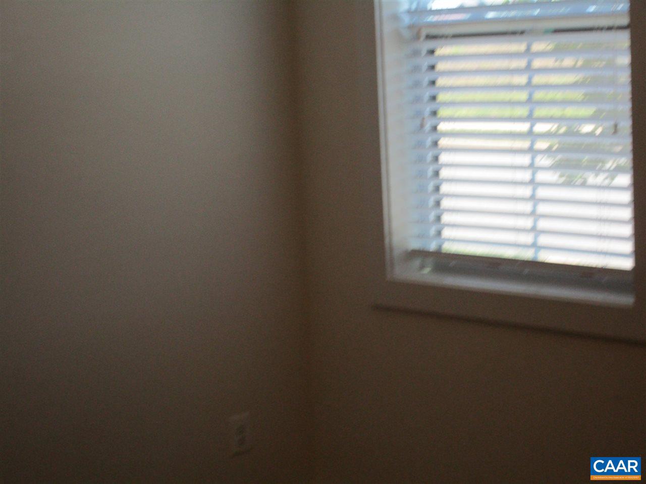 OLD TRAIL - Residential Lease