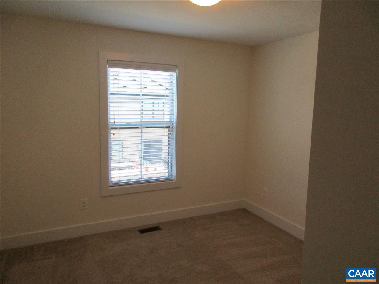 OLD TRAIL - Residential Lease