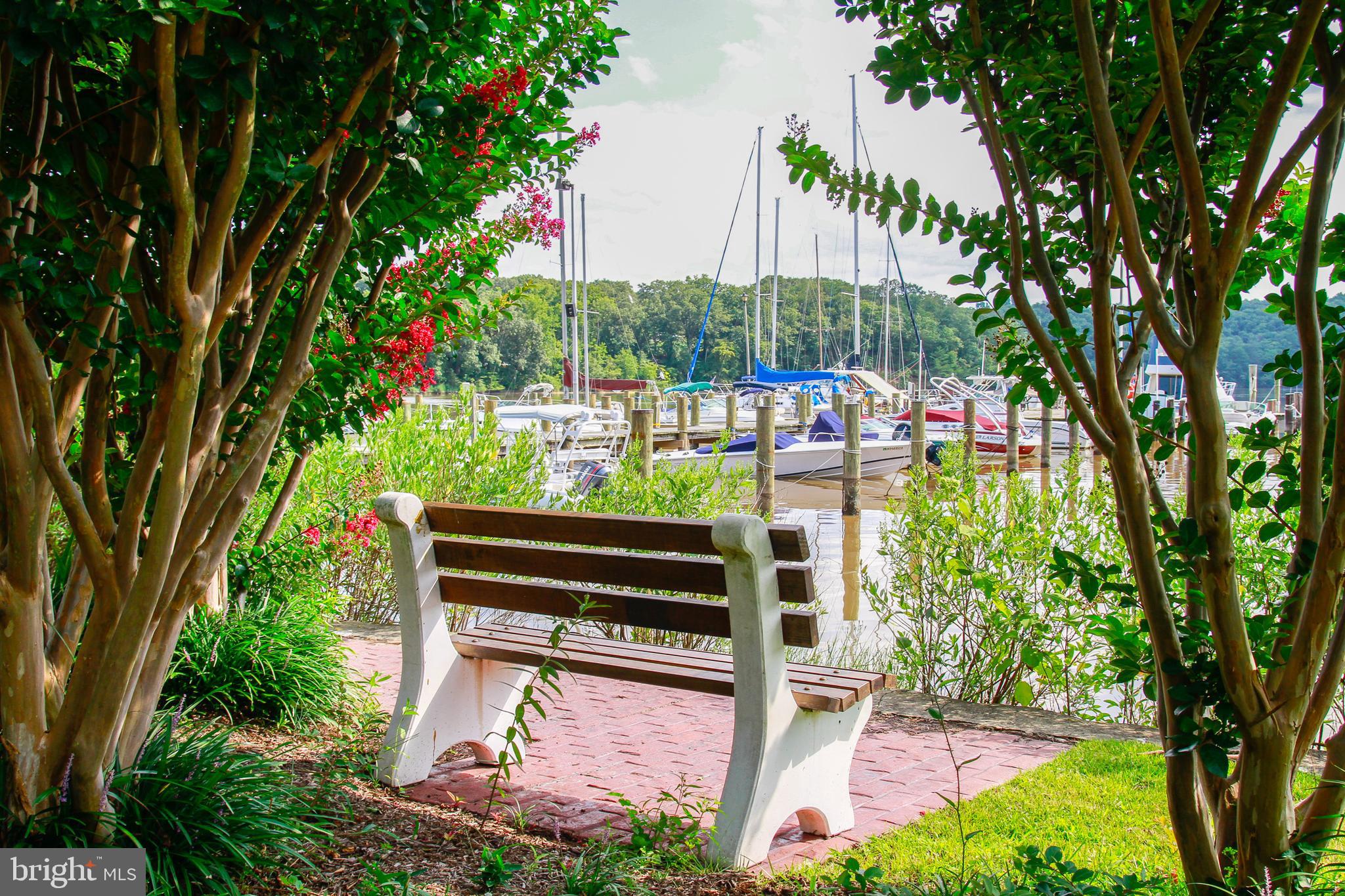 BEN OAKS ON SEVERN - Residential